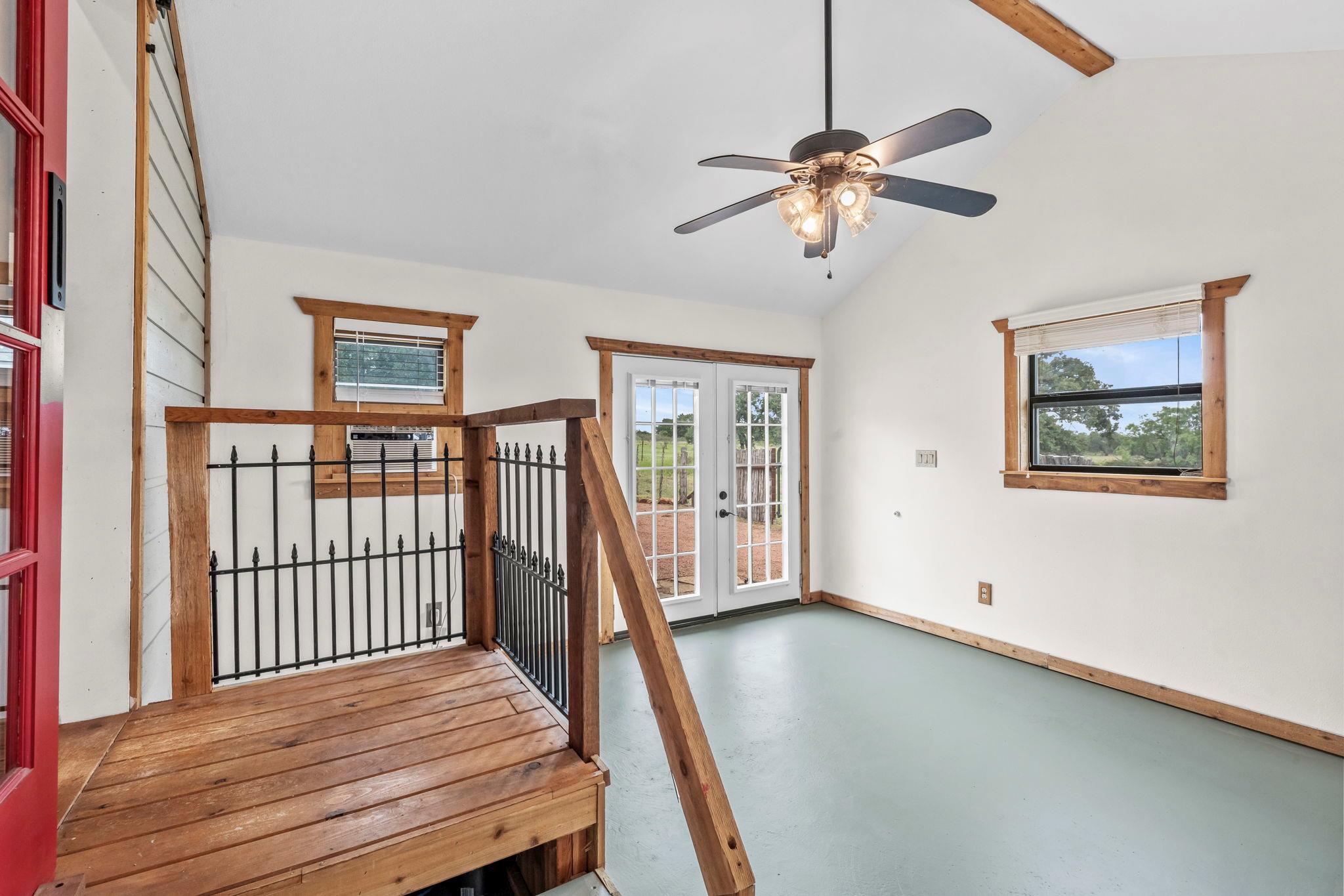 225 Ischar Ln, Mason, TX 76856