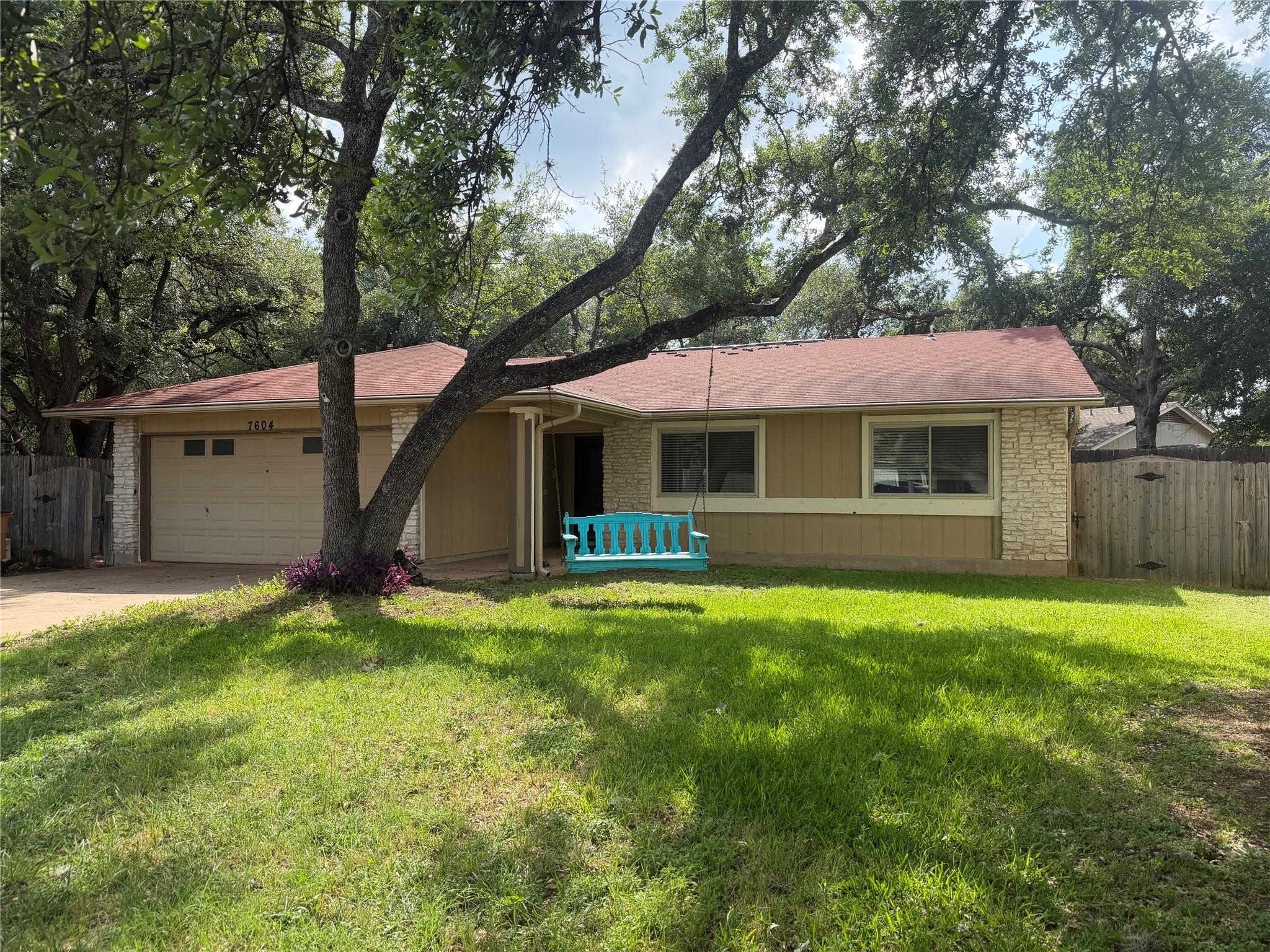 7604 Bender Dr, Austin, TX 78749