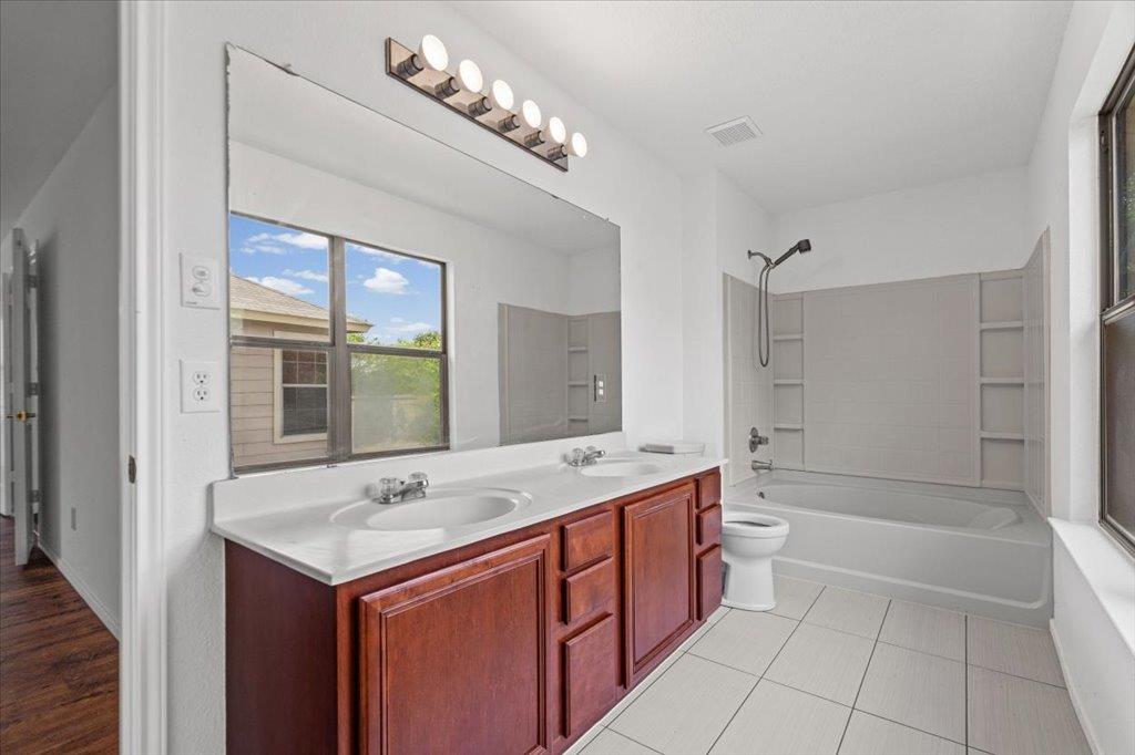 4600 Cottonwood St, Austin, TX 78744