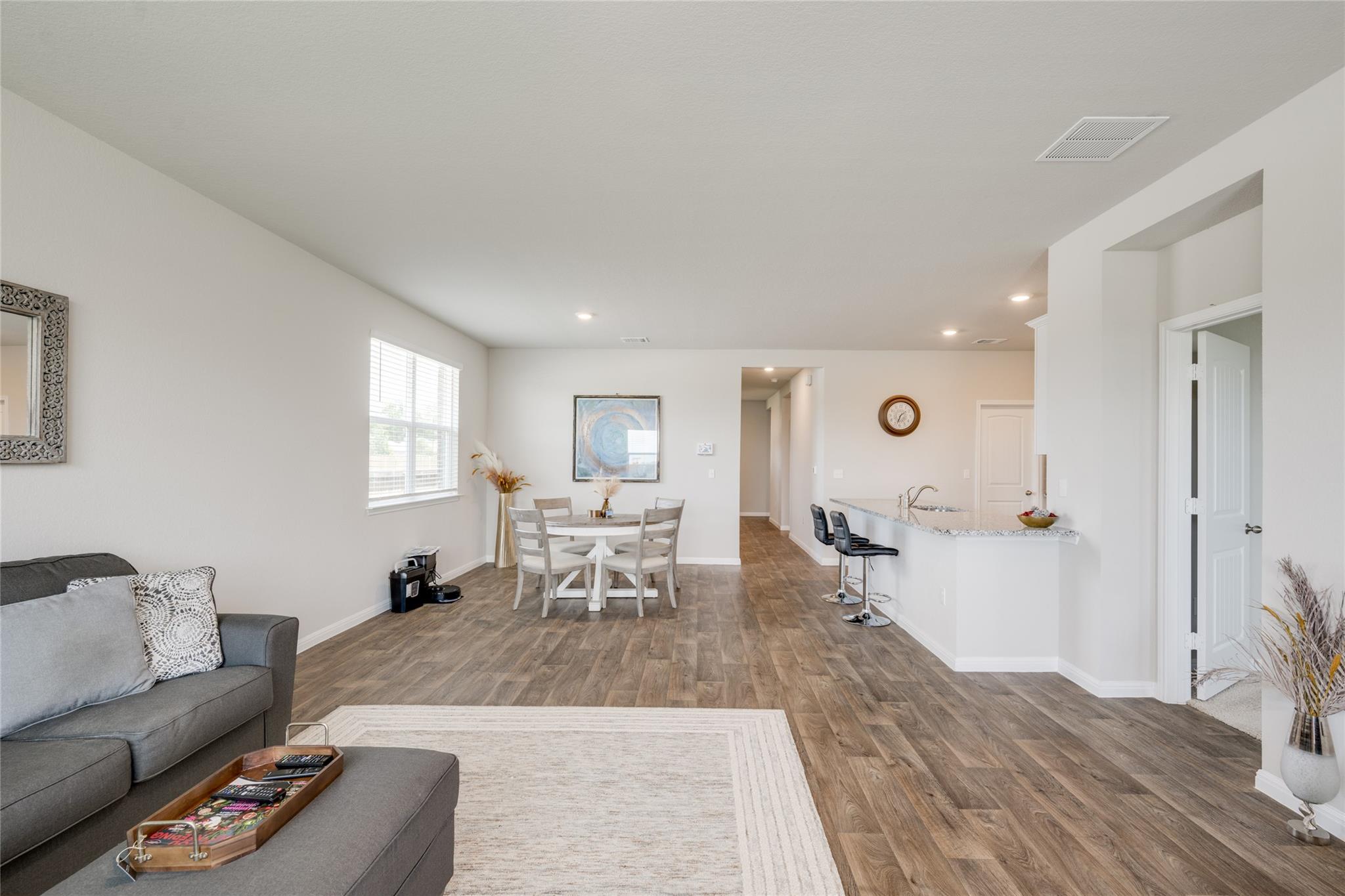 102 Rainmaker Cv, Bastrop, TX 78602