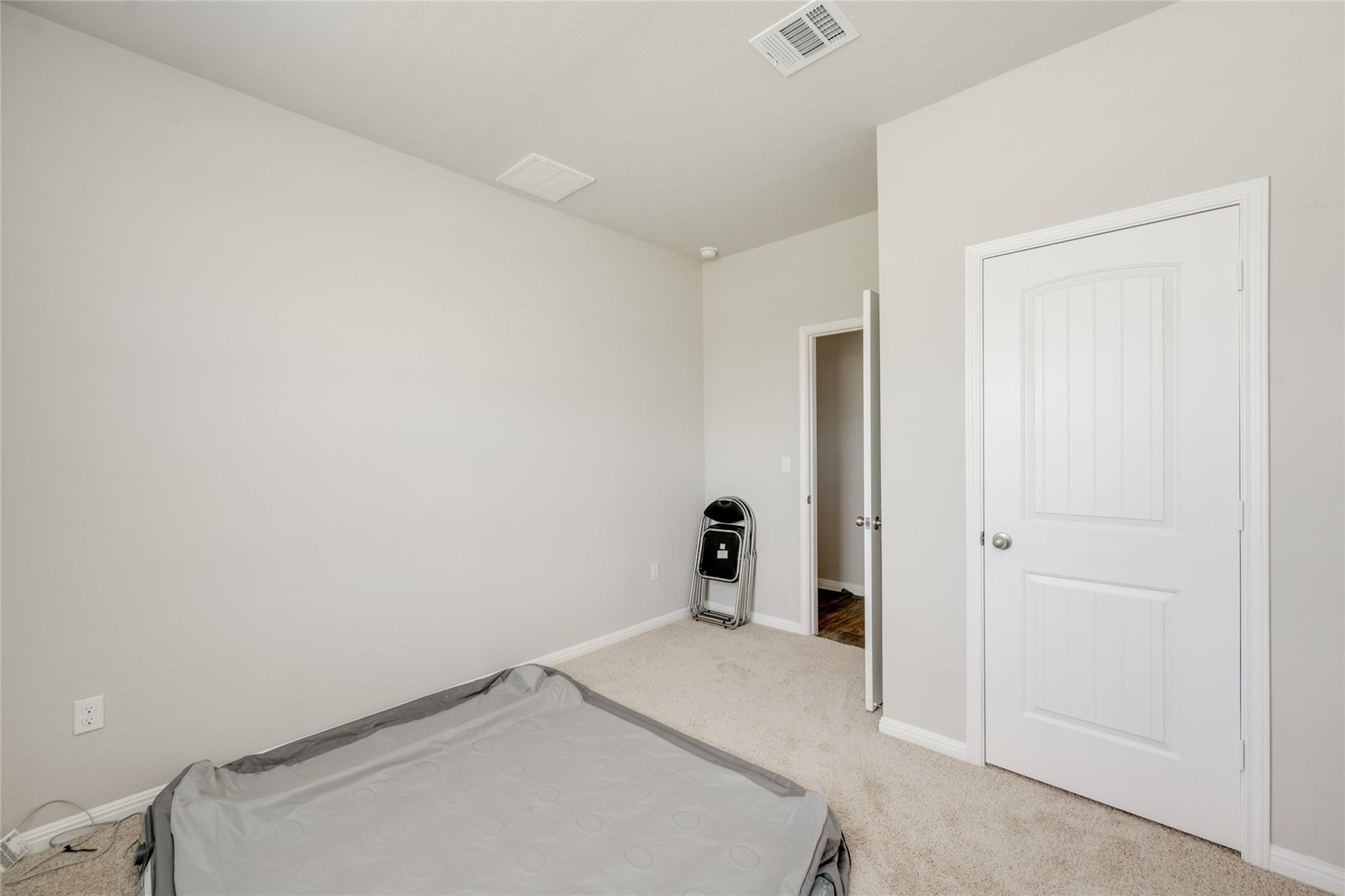 102 Rainmaker Cv, Bastrop, TX 78602