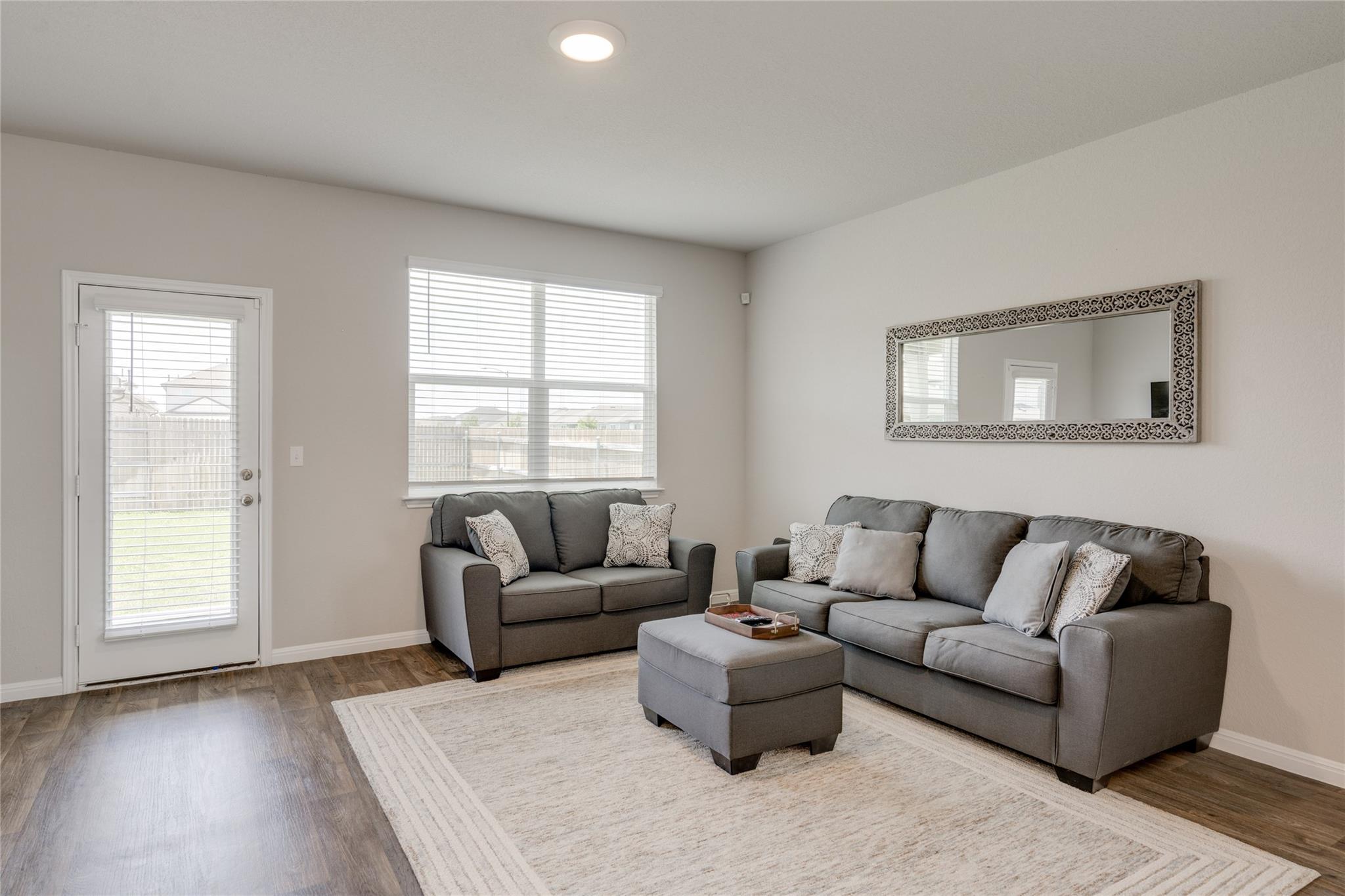 102 Rainmaker Cv, Bastrop, TX 78602