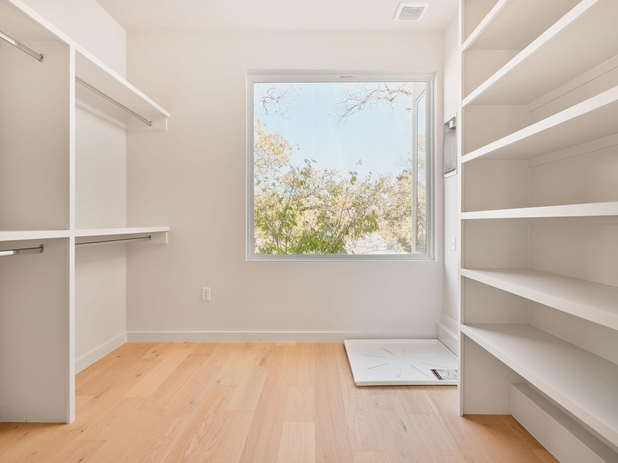 1404 Garden # 2A, Austin, TX 78702