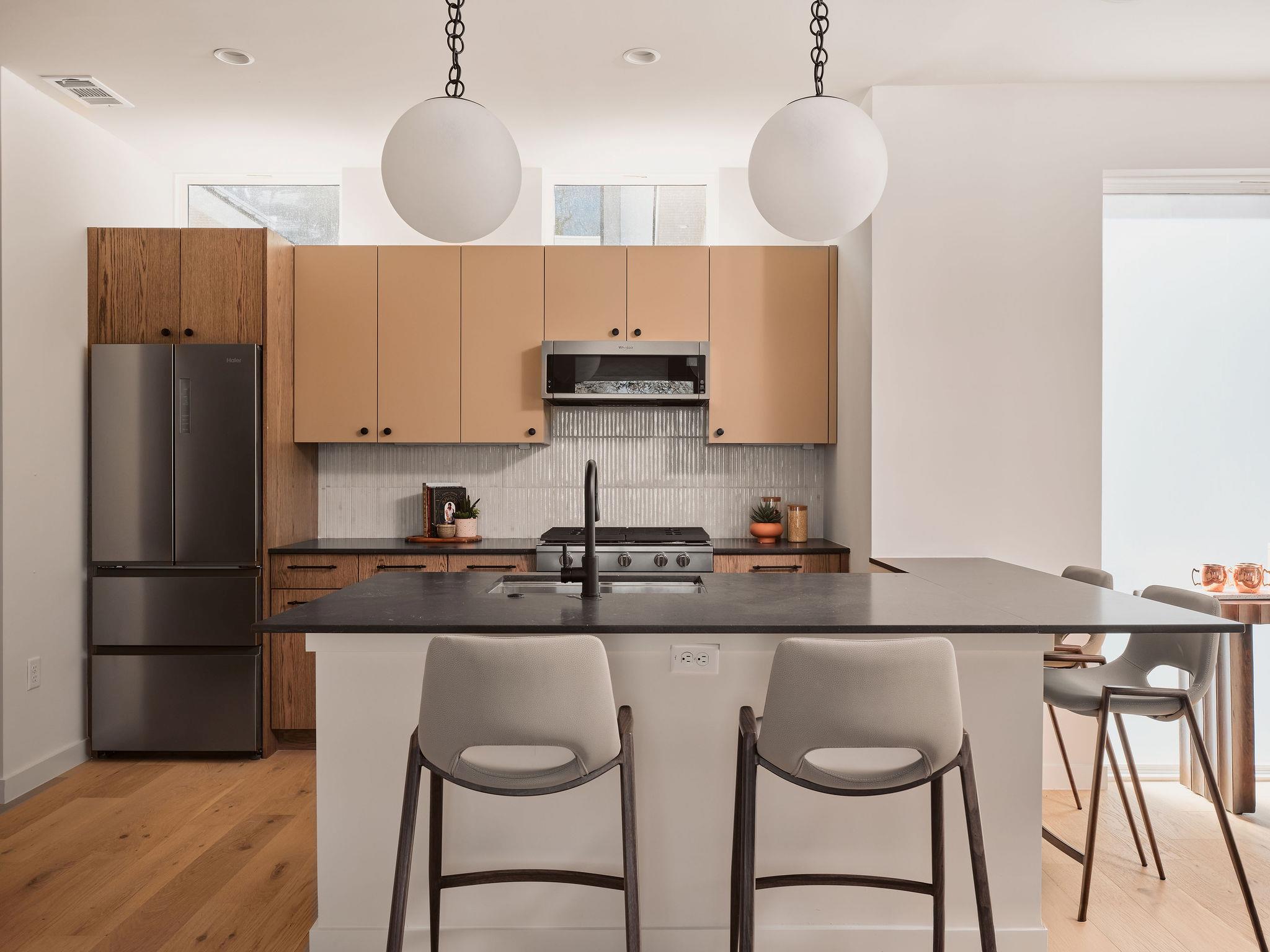 1404 Garden # 2A, Austin, TX 78702