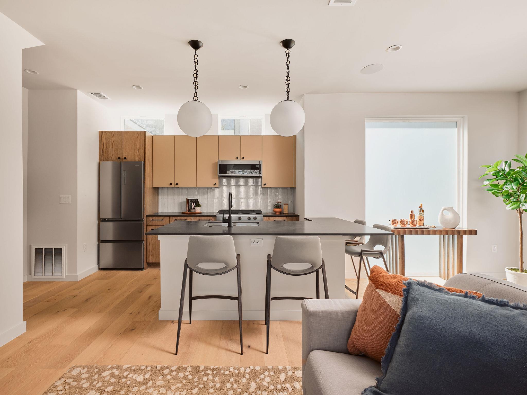 1404 Garden # 2A, Austin, TX 78702