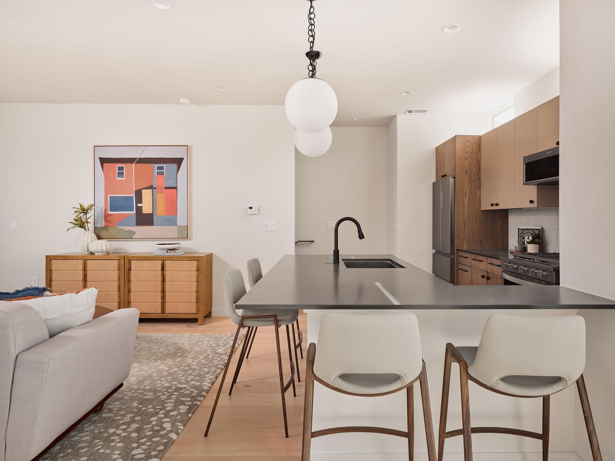 1404 Garden # 2A, Austin, TX 78702