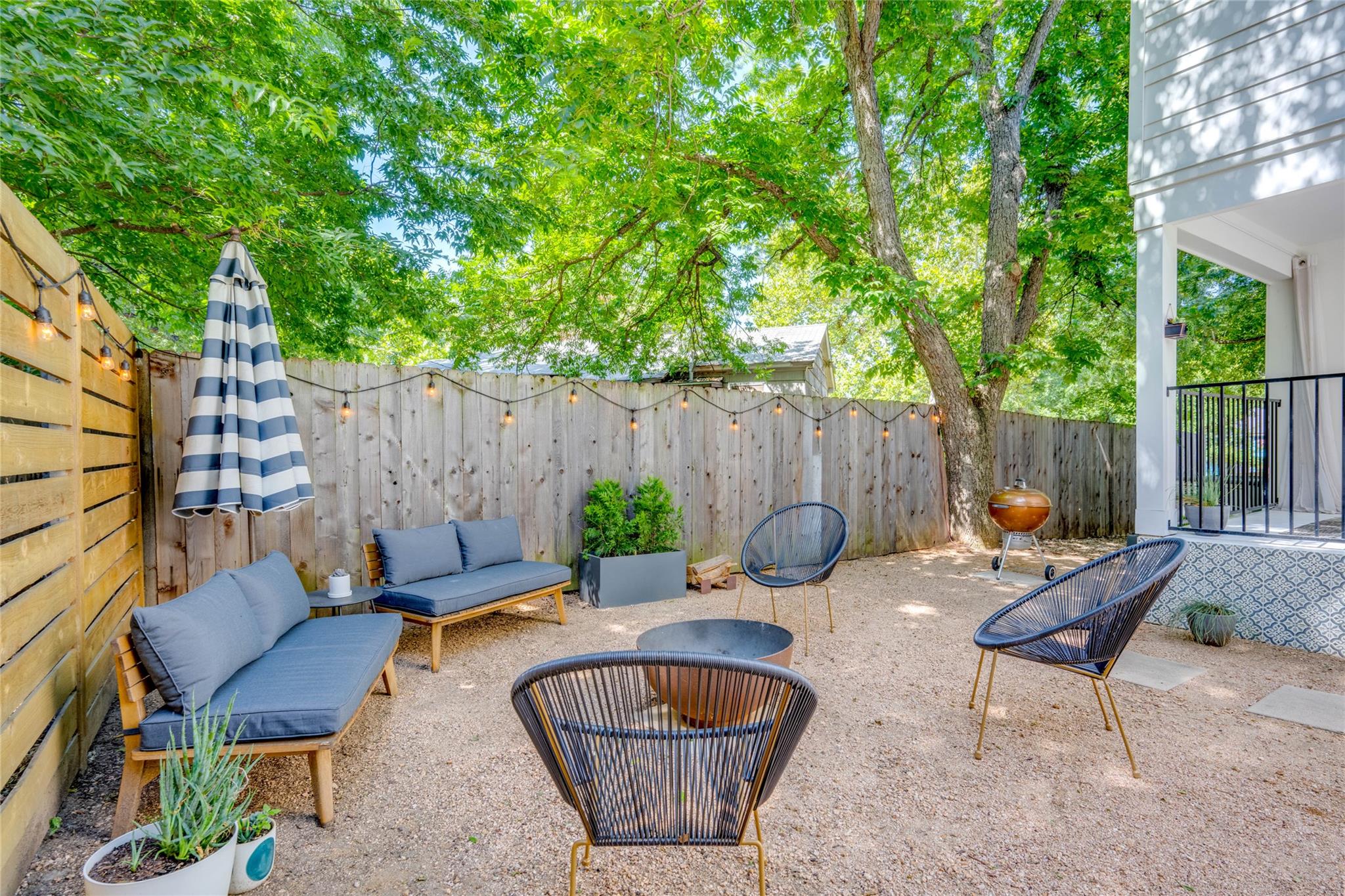2003 Rountree Dr # 1, Austin, TX 78722