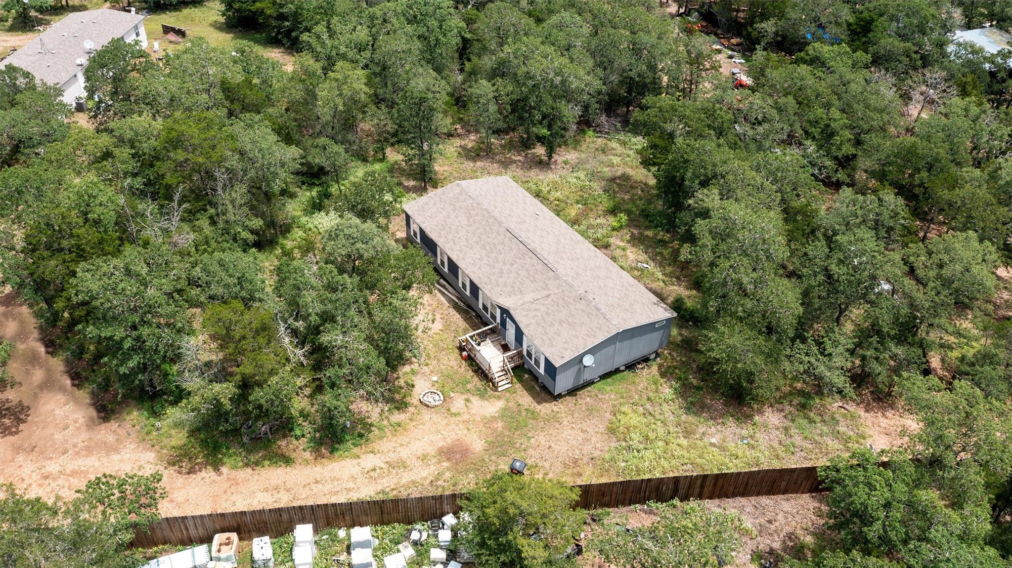 163 Northside Ln, Cedar Creek, TX 78612