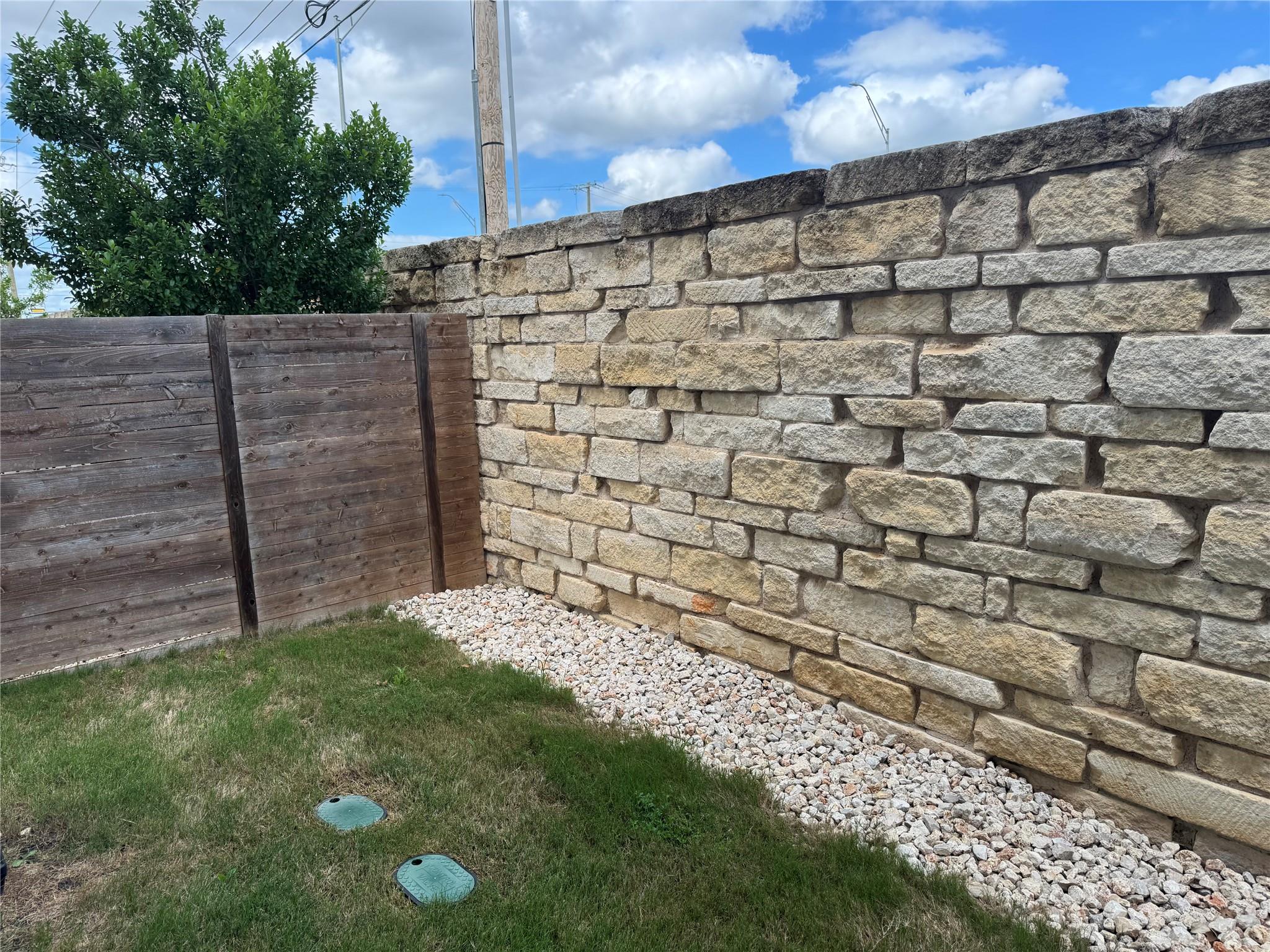 3000 Chisholm Trail Rd # 3, Round Rock, TX 78681