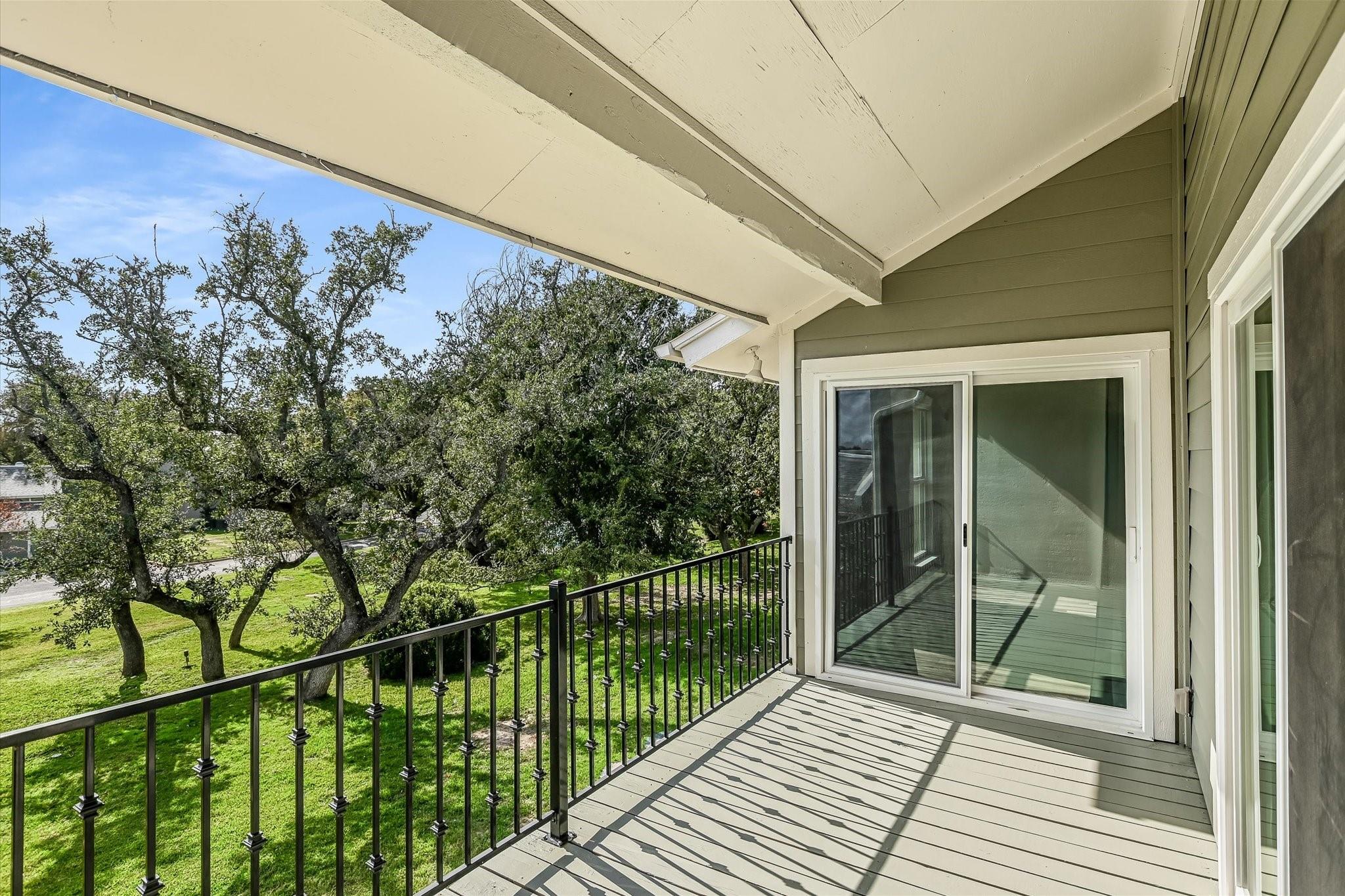 100 Lido Cir # G1, Lakeway, TX 78734