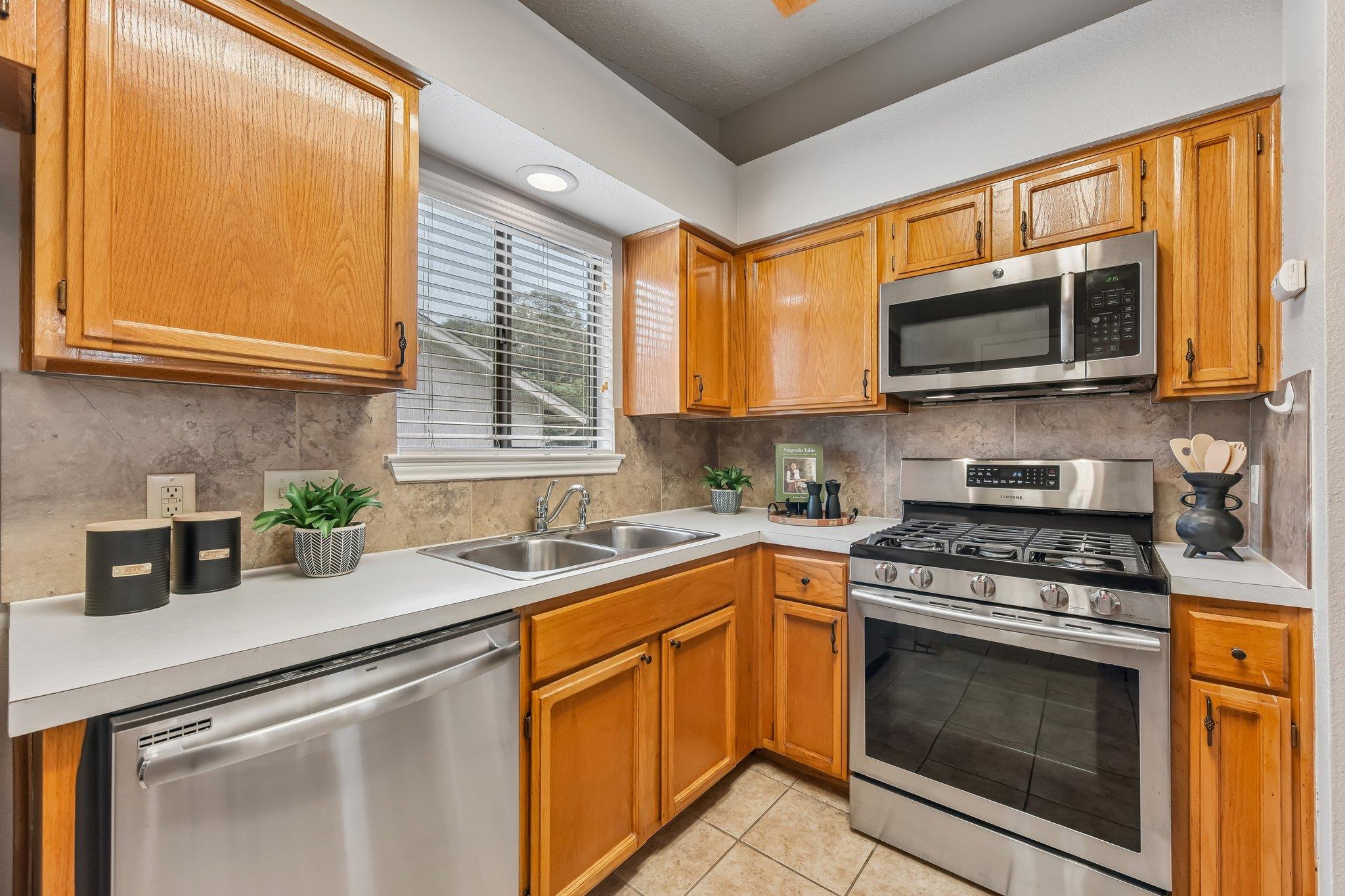 3408 Larkspur Way, Cedar Park, TX 78613