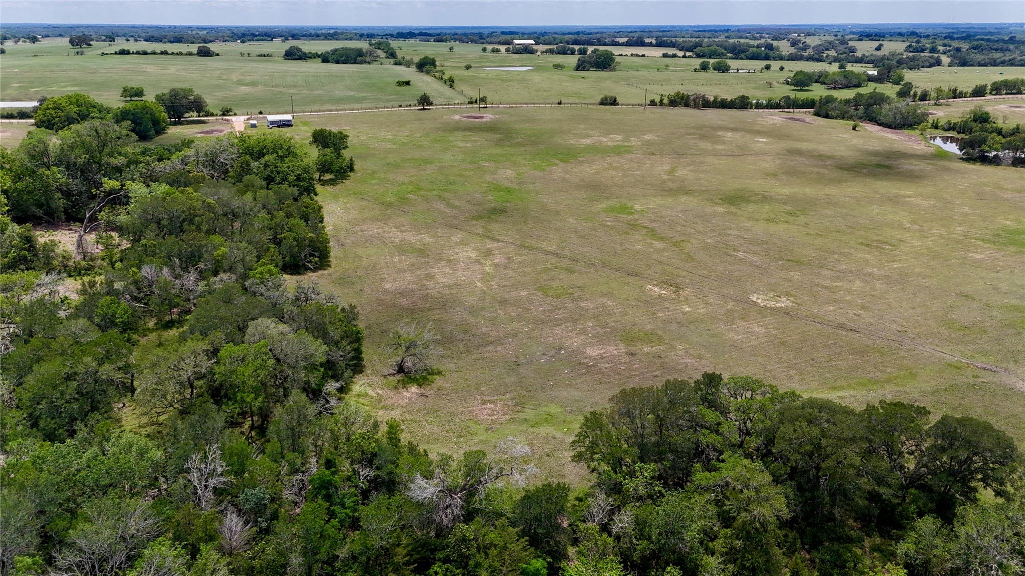1070 Muehr Rd, Weimar, TX 78962