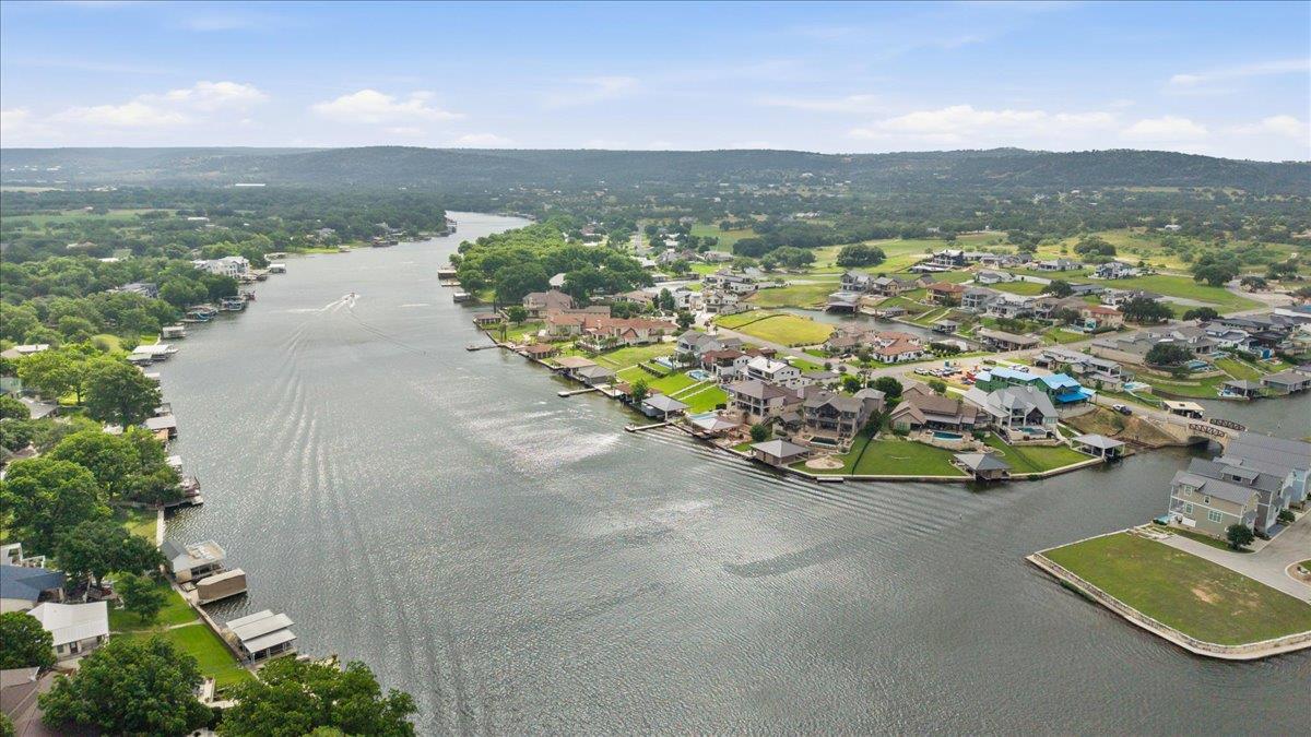 208 Marina Blf, Kingsland, TX 78639