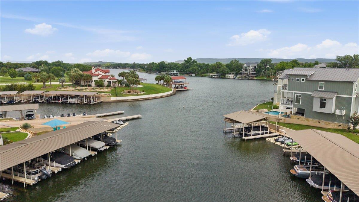 208 Marina Blf, Kingsland, TX 78639