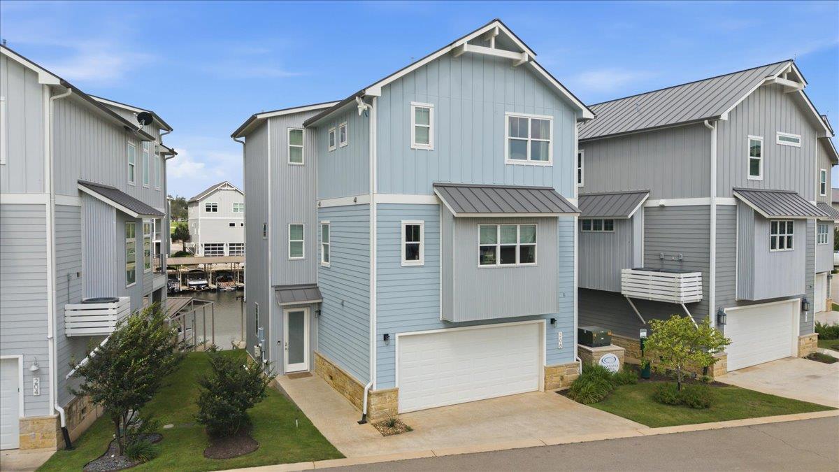 208 Marina Blf, Kingsland, TX 78639