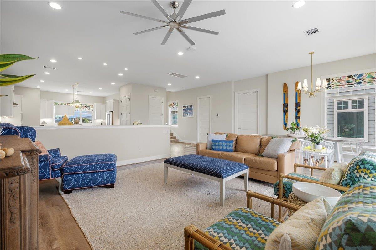 208 Marina Blf, Kingsland, TX 78639