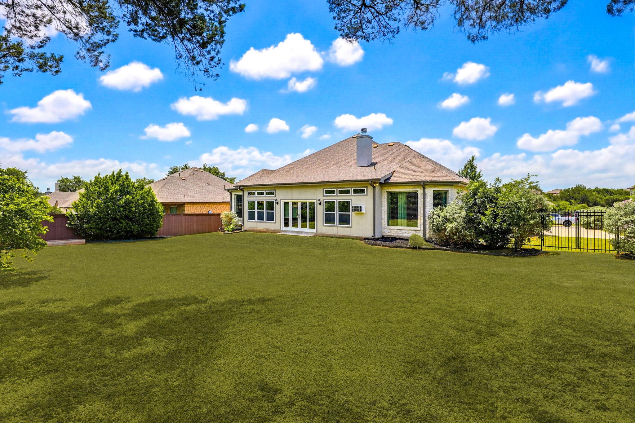 2546 Lermann St, New Braunfels, TX 78132