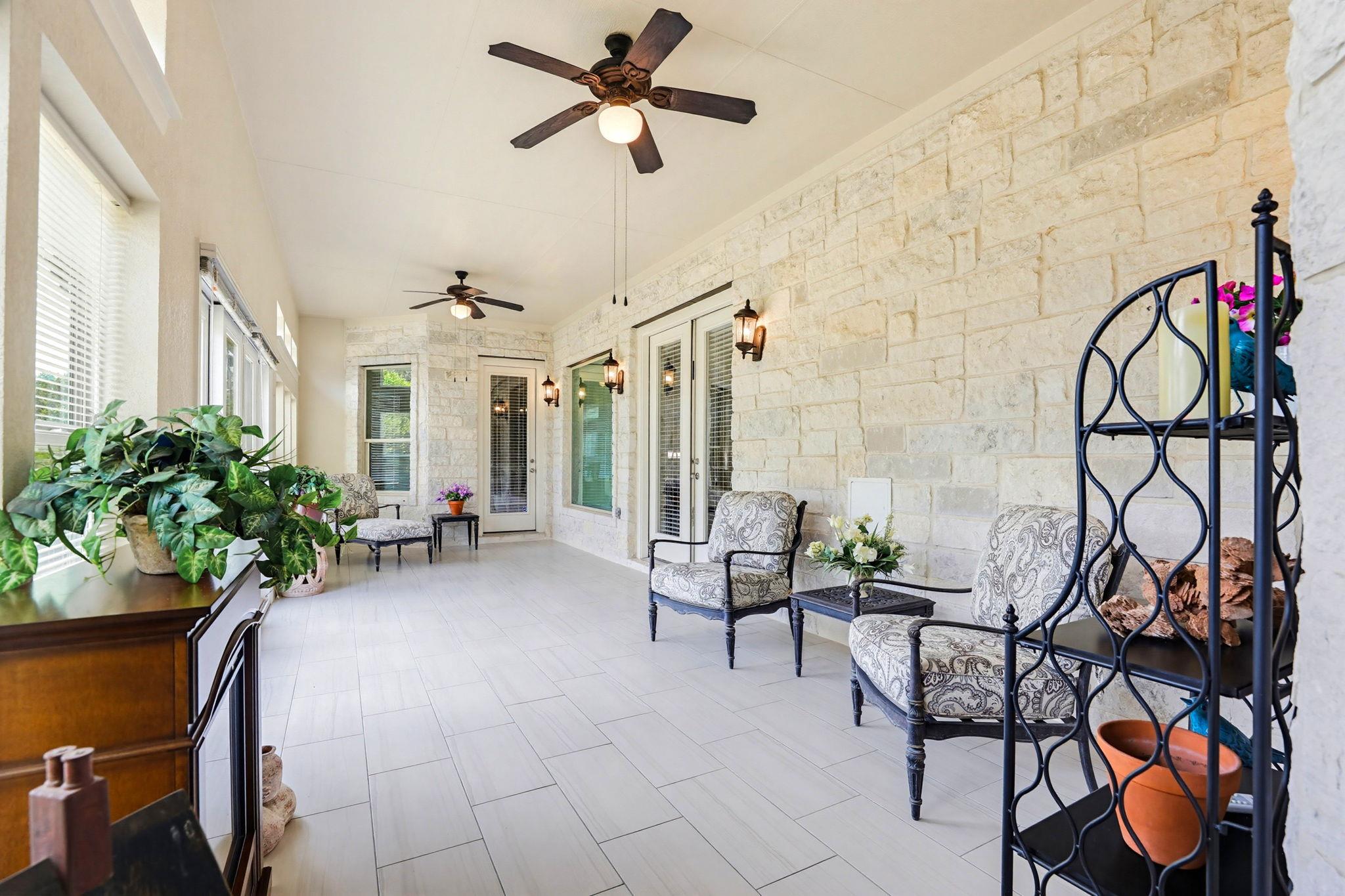 2546 Lermann St, New Braunfels, TX 78132