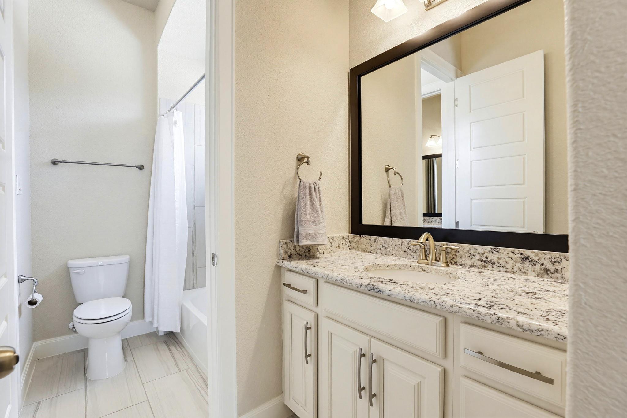 2546 Lermann St, New Braunfels, TX 78132