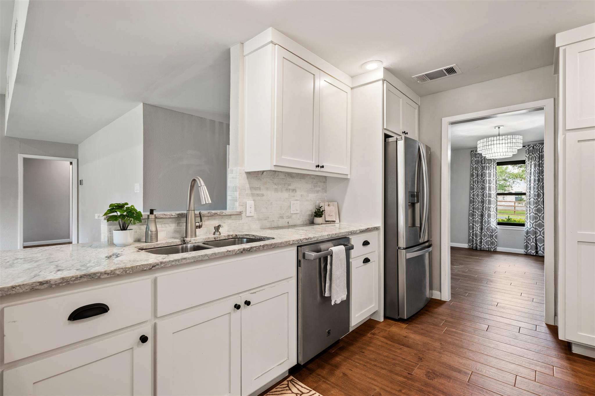 1600 Pin Oak Ln, Round Rock, TX 78681