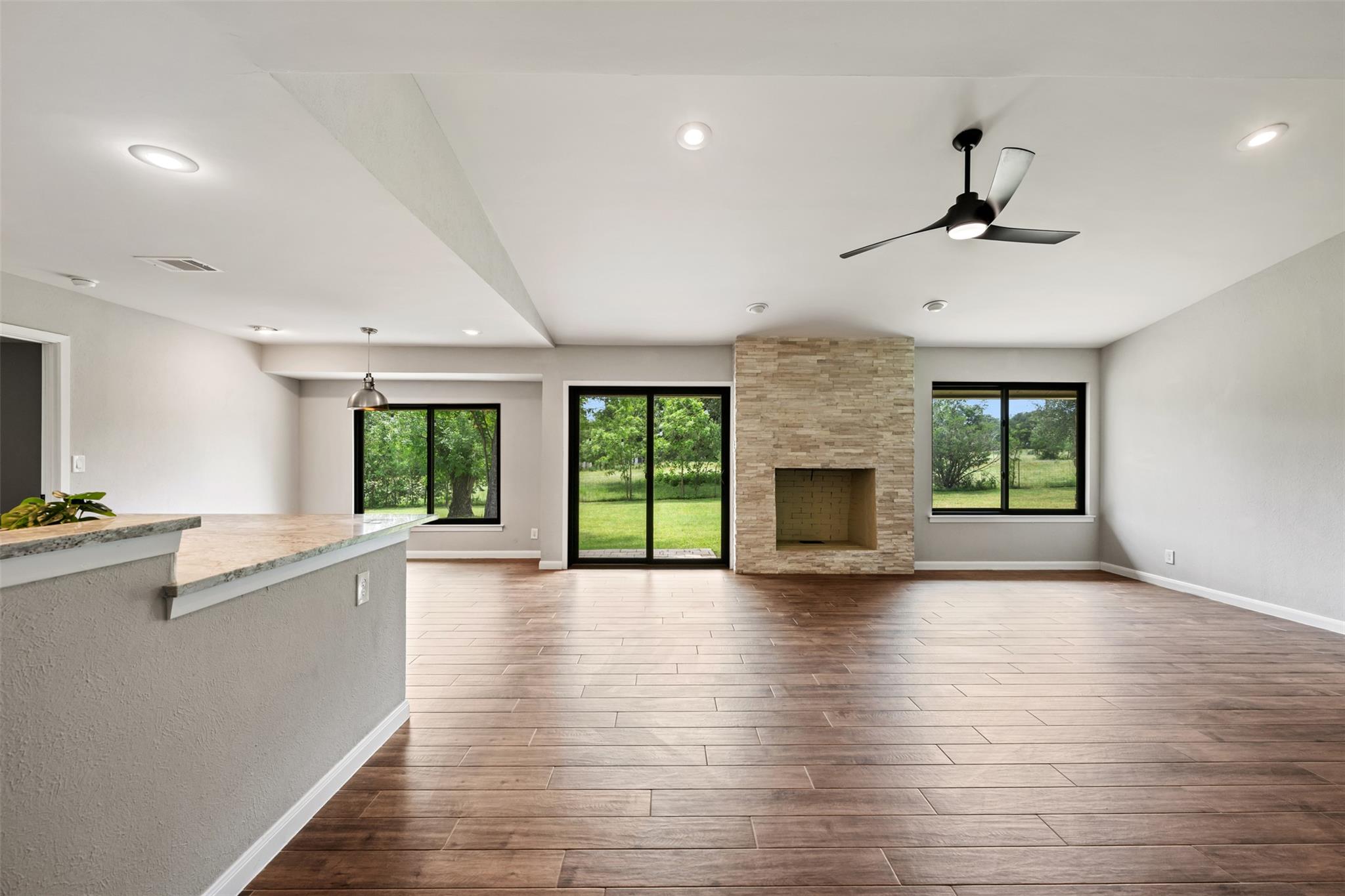 1600 Pin Oak Ln, Round Rock, TX 78681