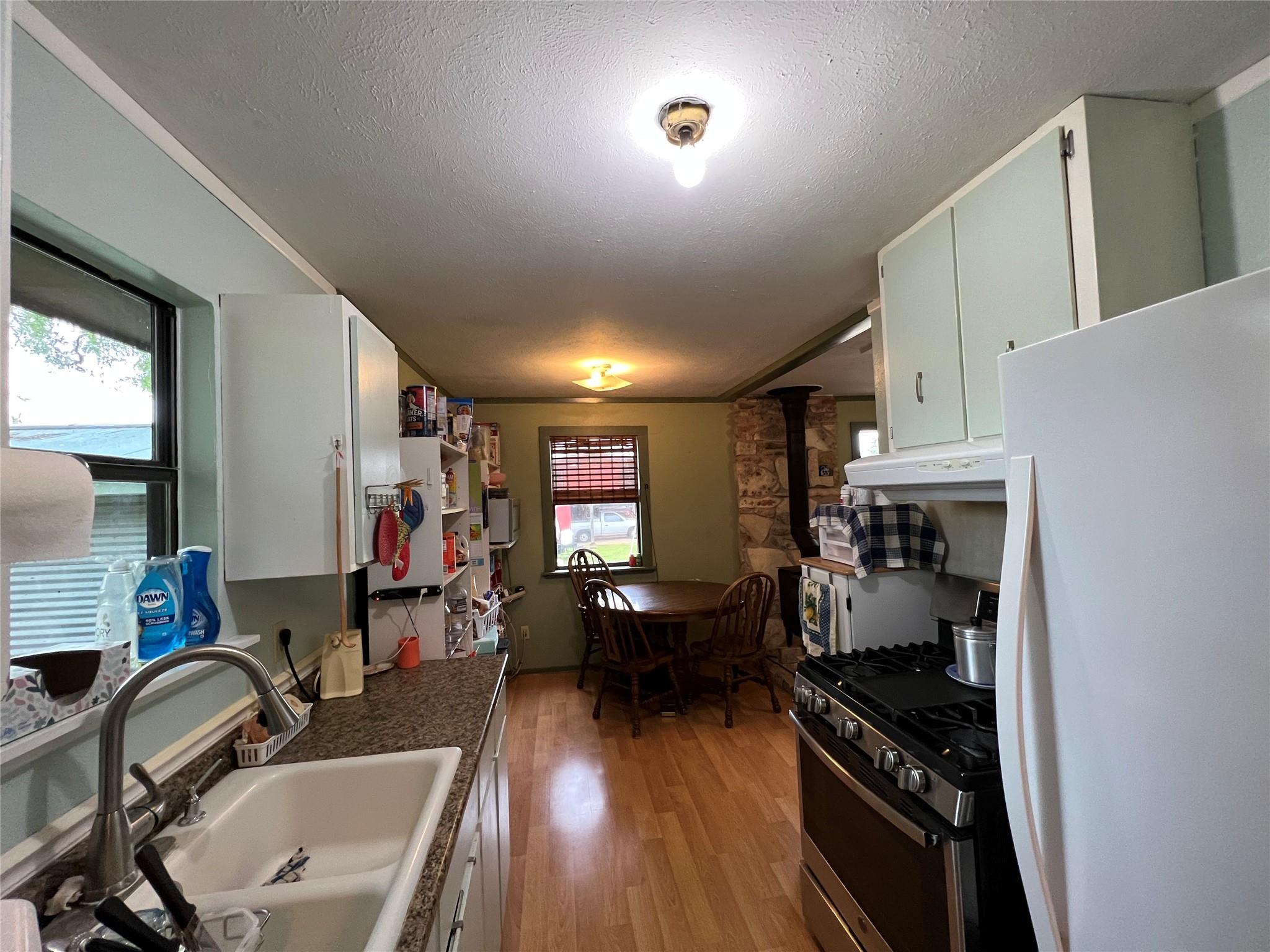 2700 County Road 305, Jarrell, TX 76537
