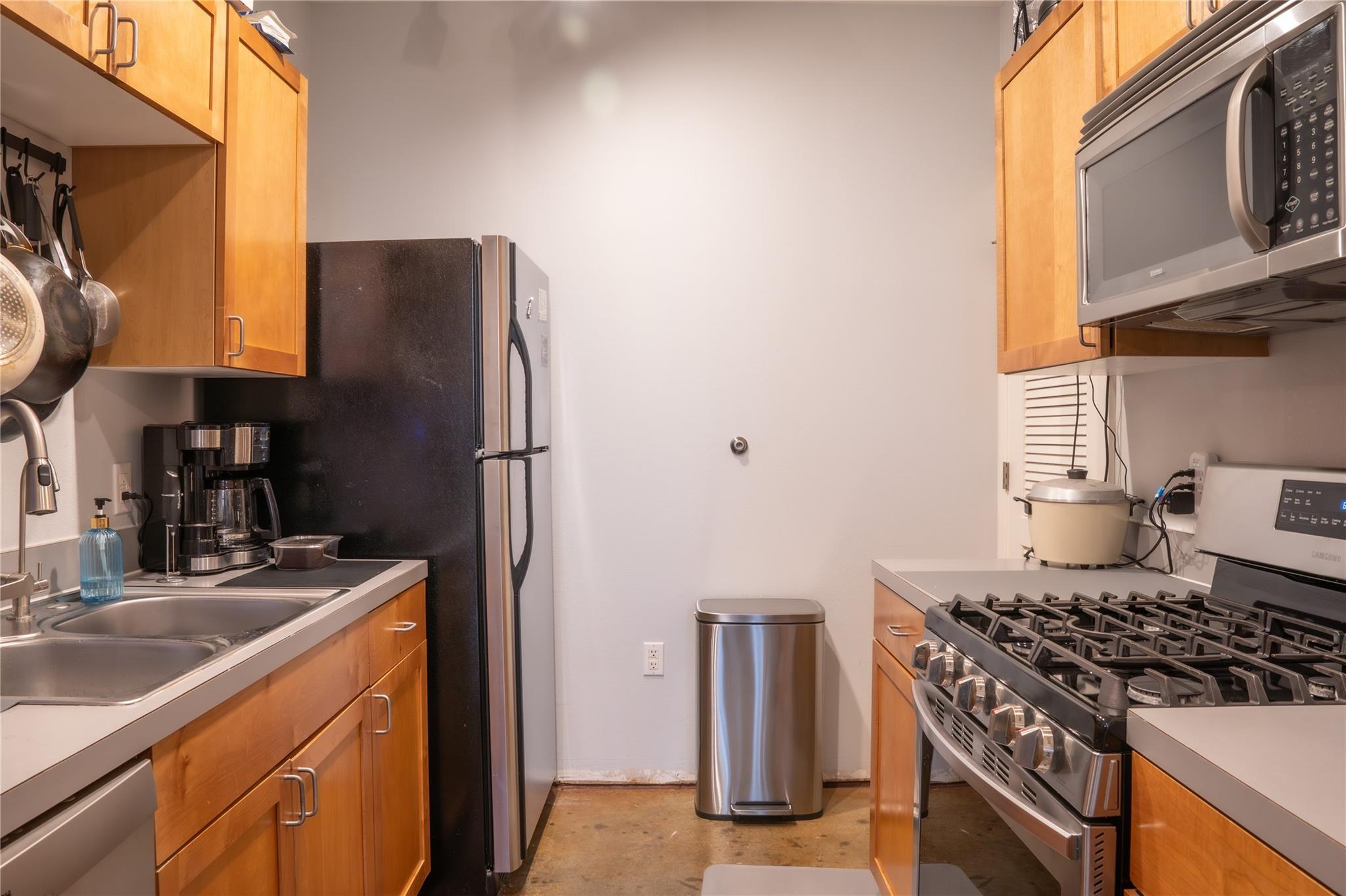 2401 E 6th St # 6100, Austin, TX 78702