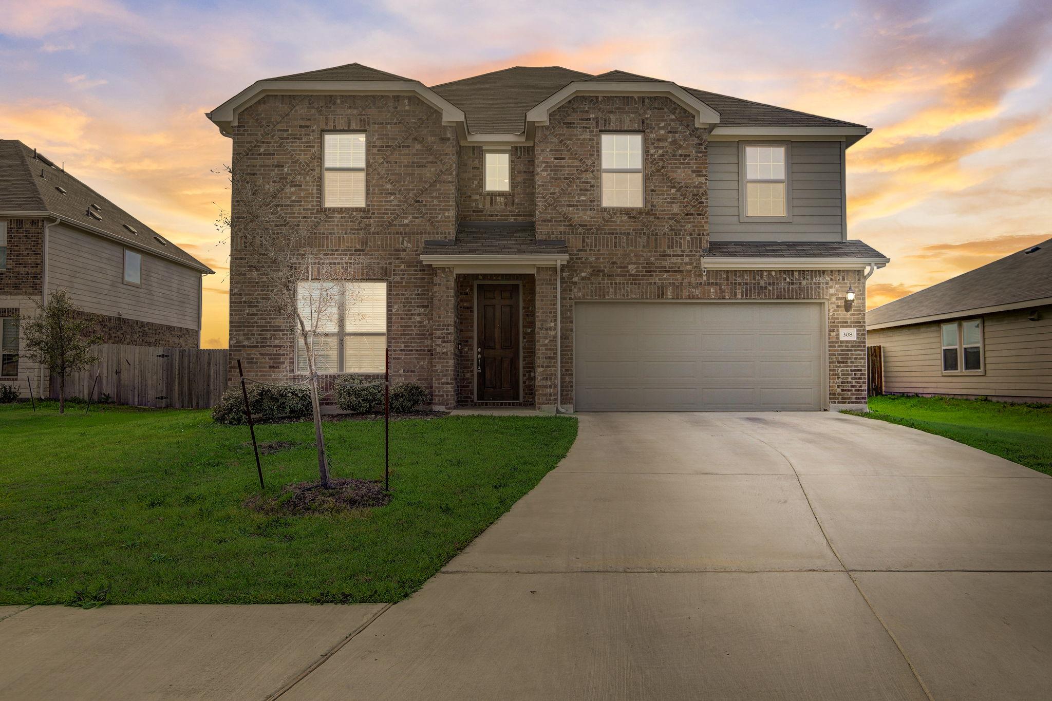 308 Monteforte Rd, Hutto, TX 78634