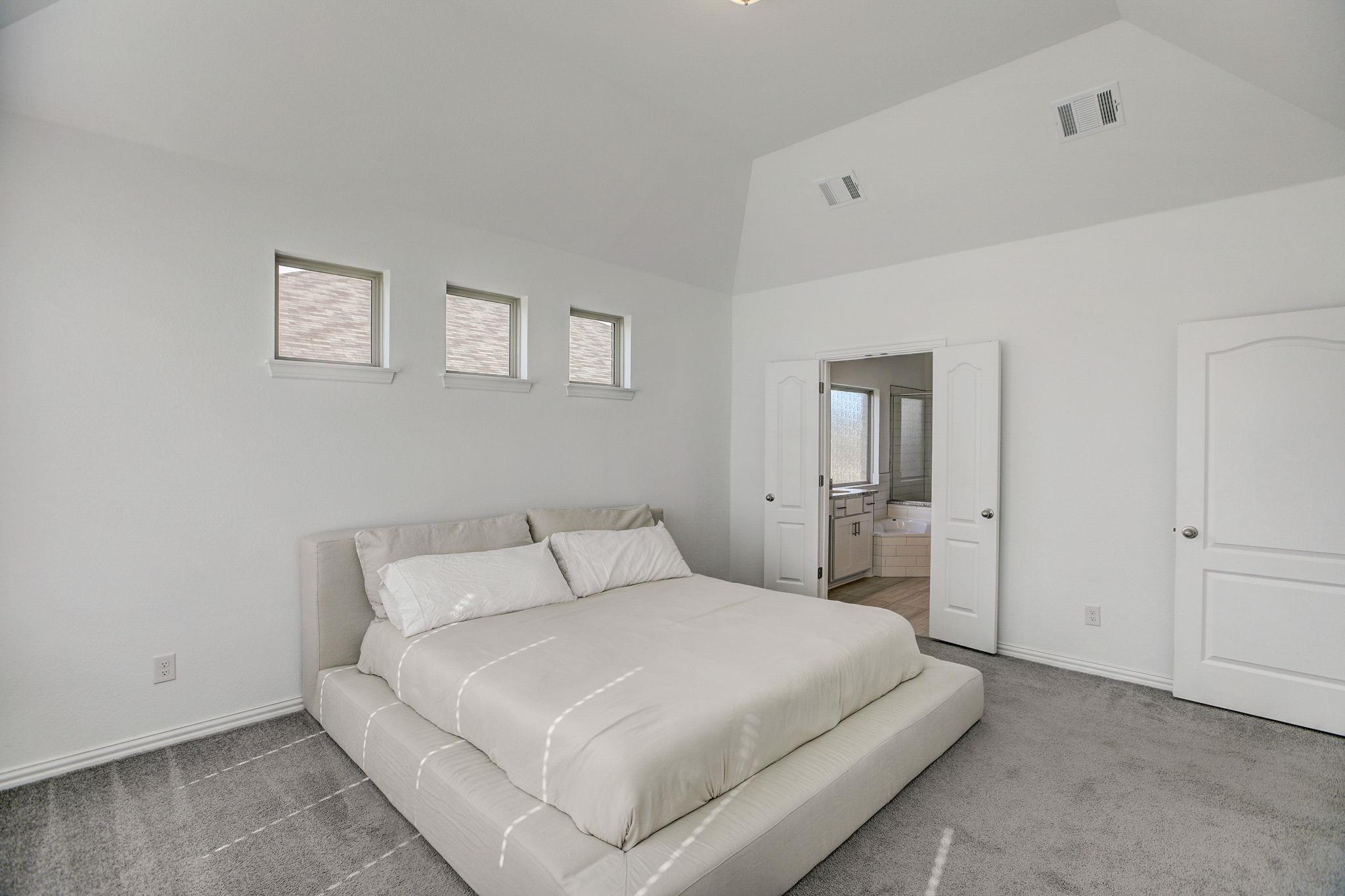 308 Monteforte Rd, Hutto, TX 78634