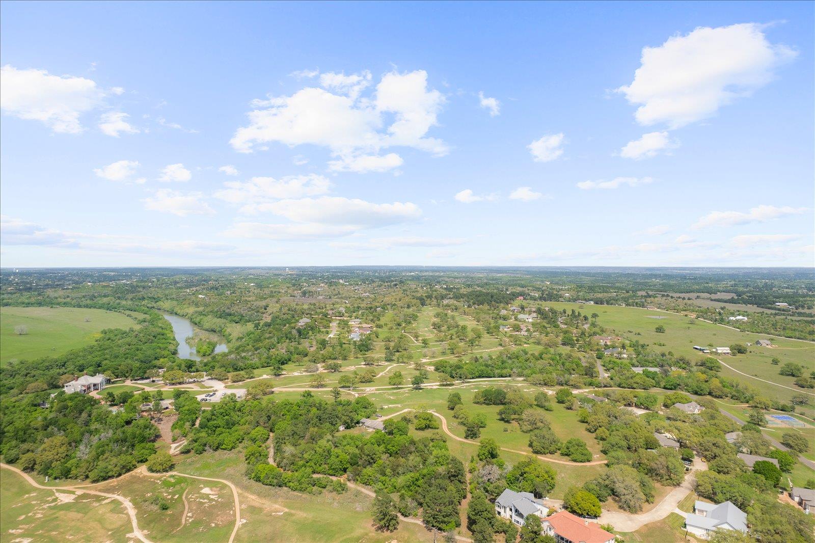 125 Fairway Ct, Bastrop, TX 78602
