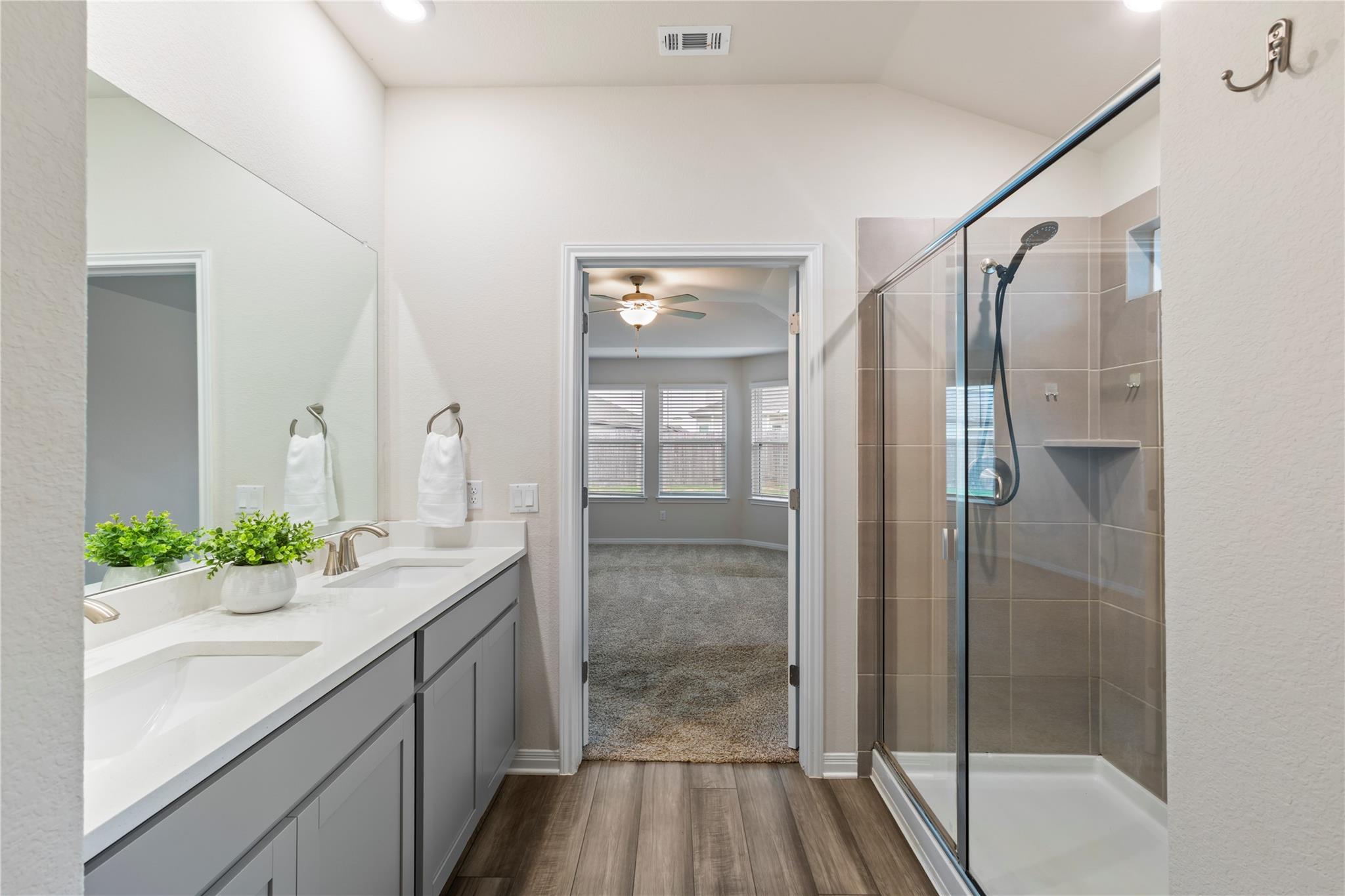 613 Wild Spur Ln, Liberty Hill, TX 78642