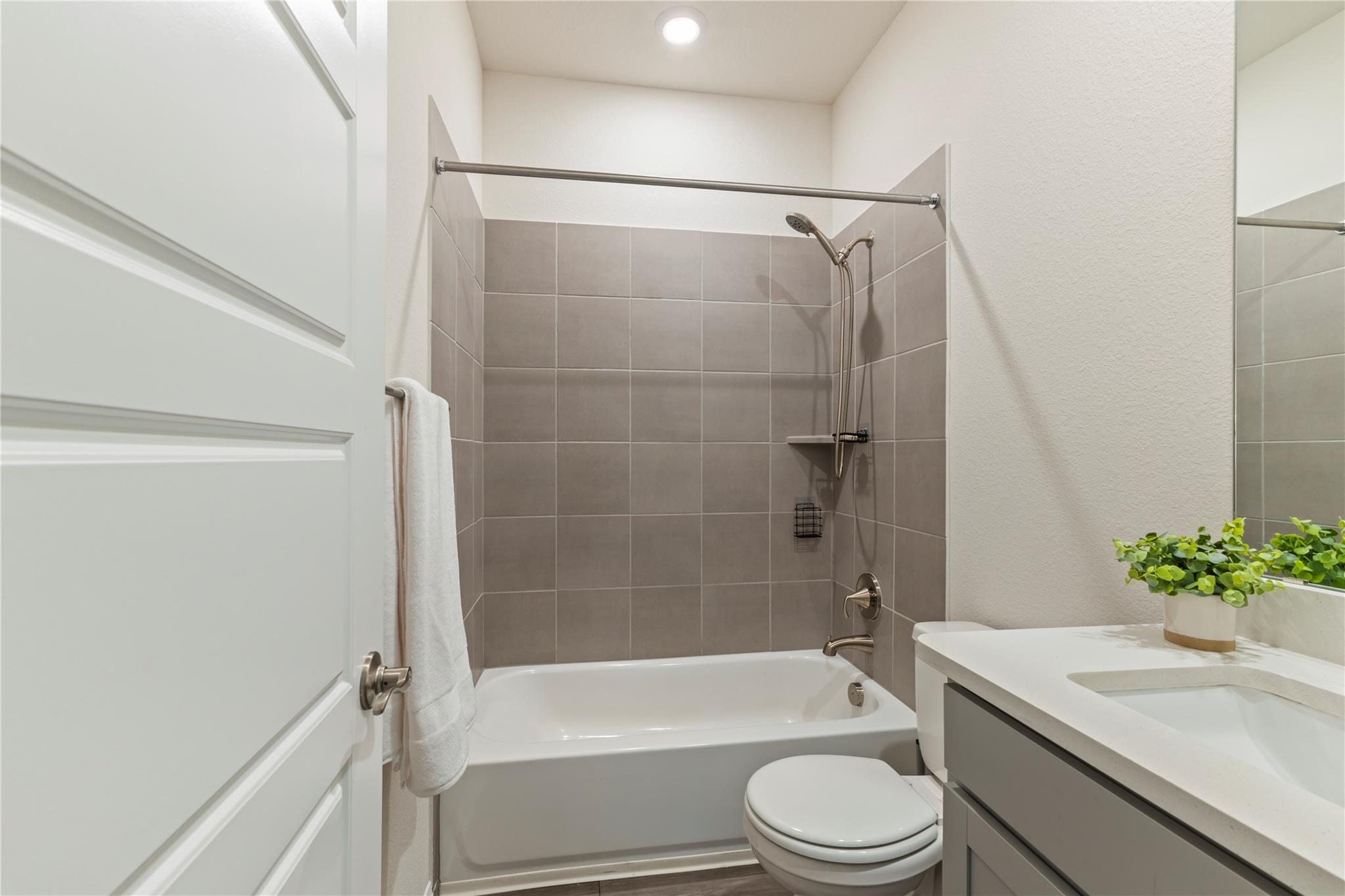 613 Wild Spur Ln, Liberty Hill, TX 78642