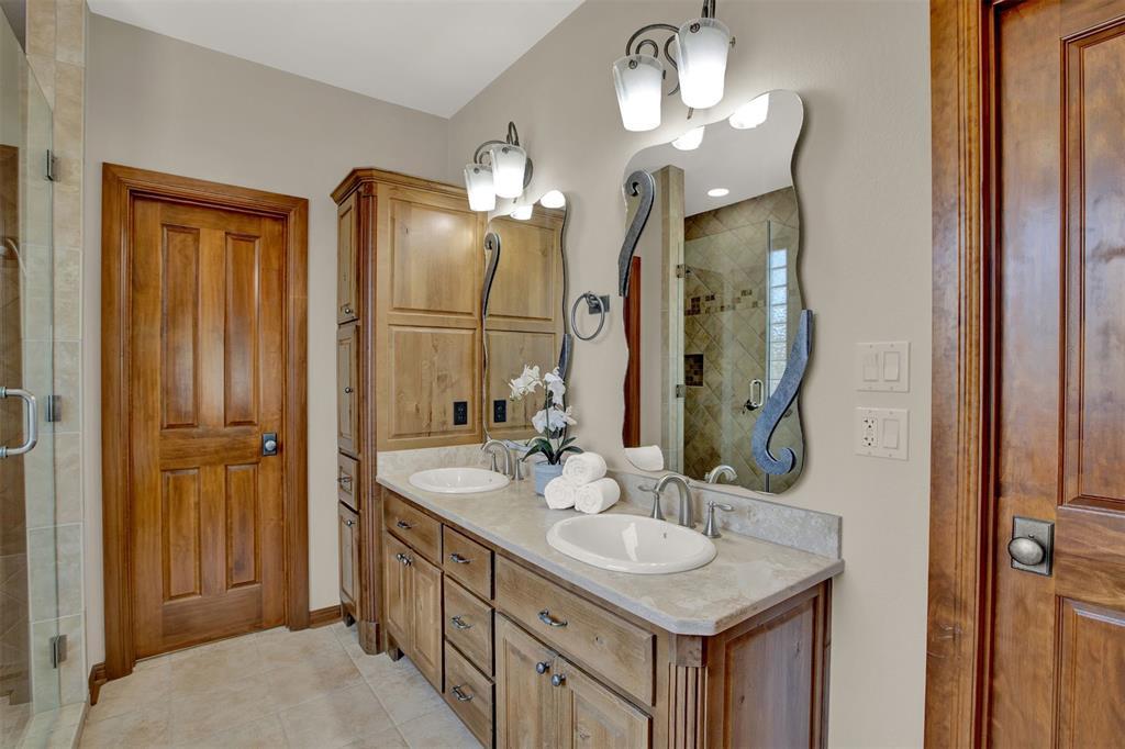 5255 Lookout Ridge Dr, Marble Falls, TX 78654