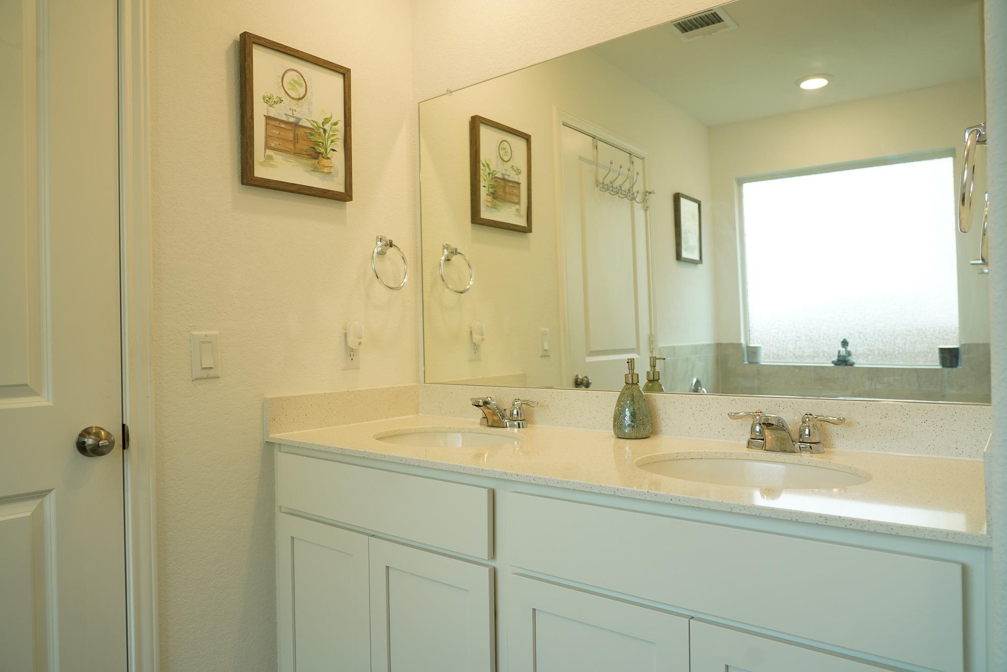 1000 Nokota Bnd, Georgetown, TX 78626