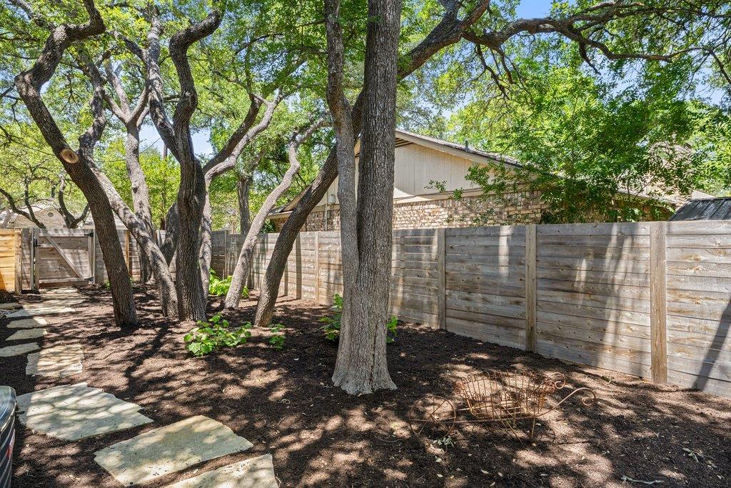 2302 W Riviera Dr, Cedar Park, TX 78613