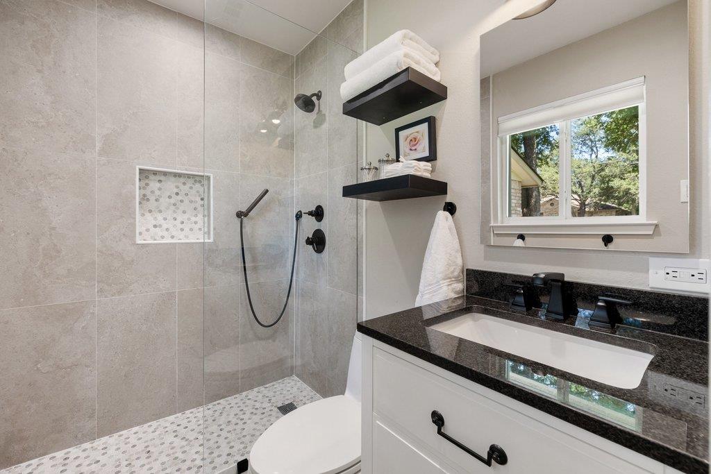 2302 W Riviera Dr, Cedar Park, TX 78613