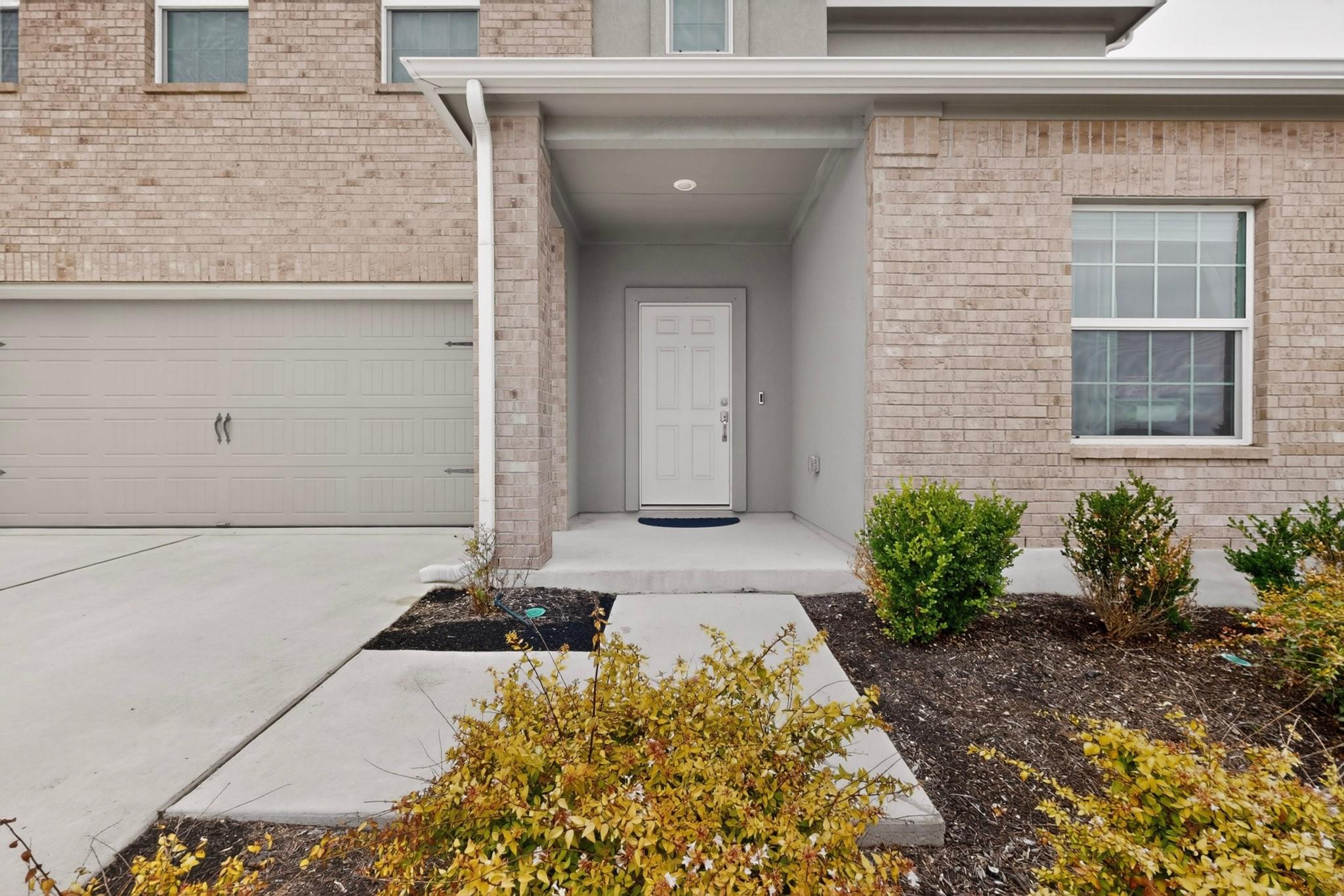 936 Mallow Rd, Leander, TX 78641