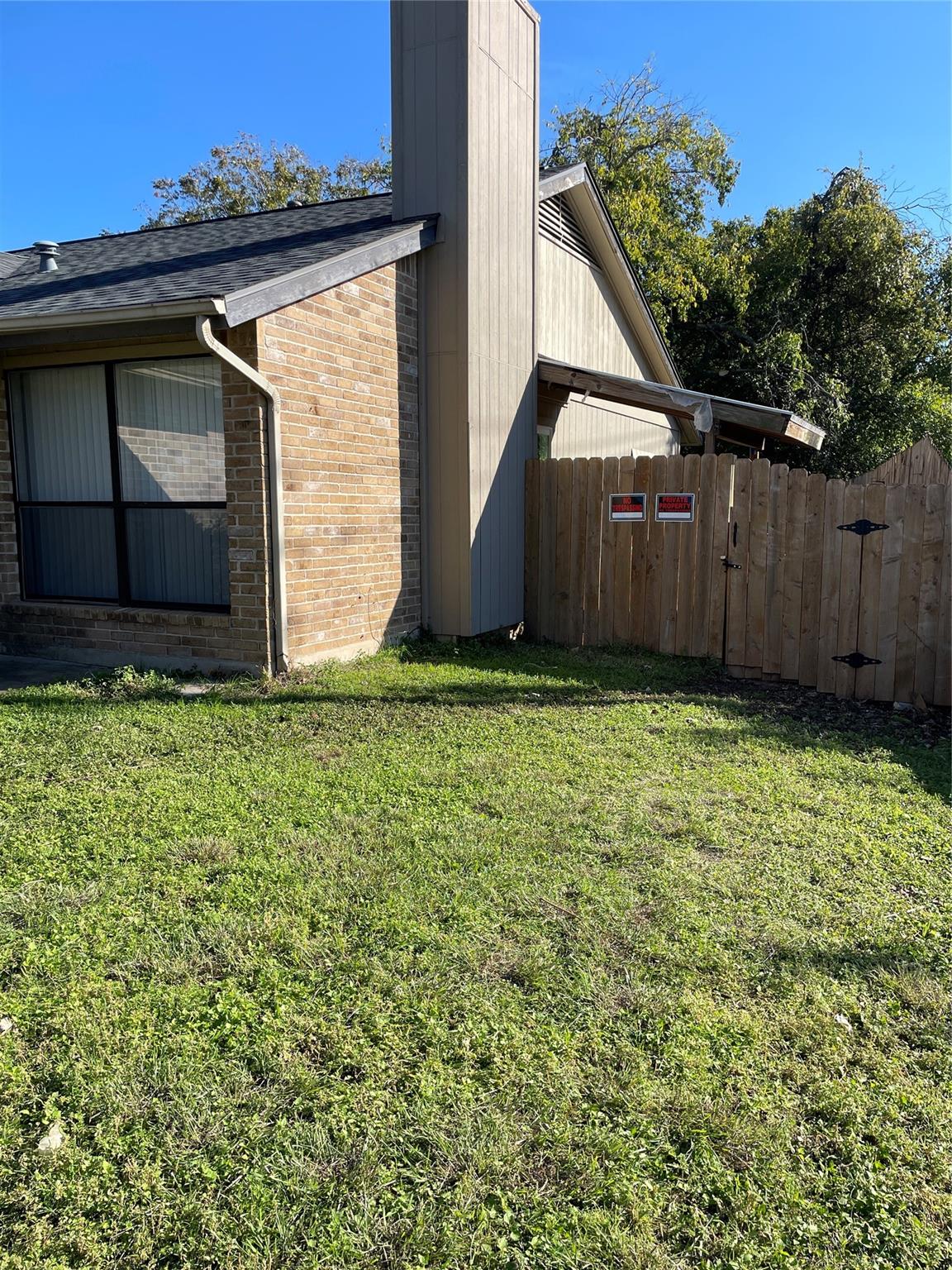 9821 Meadowheath Dr # B, Austin, TX 78729