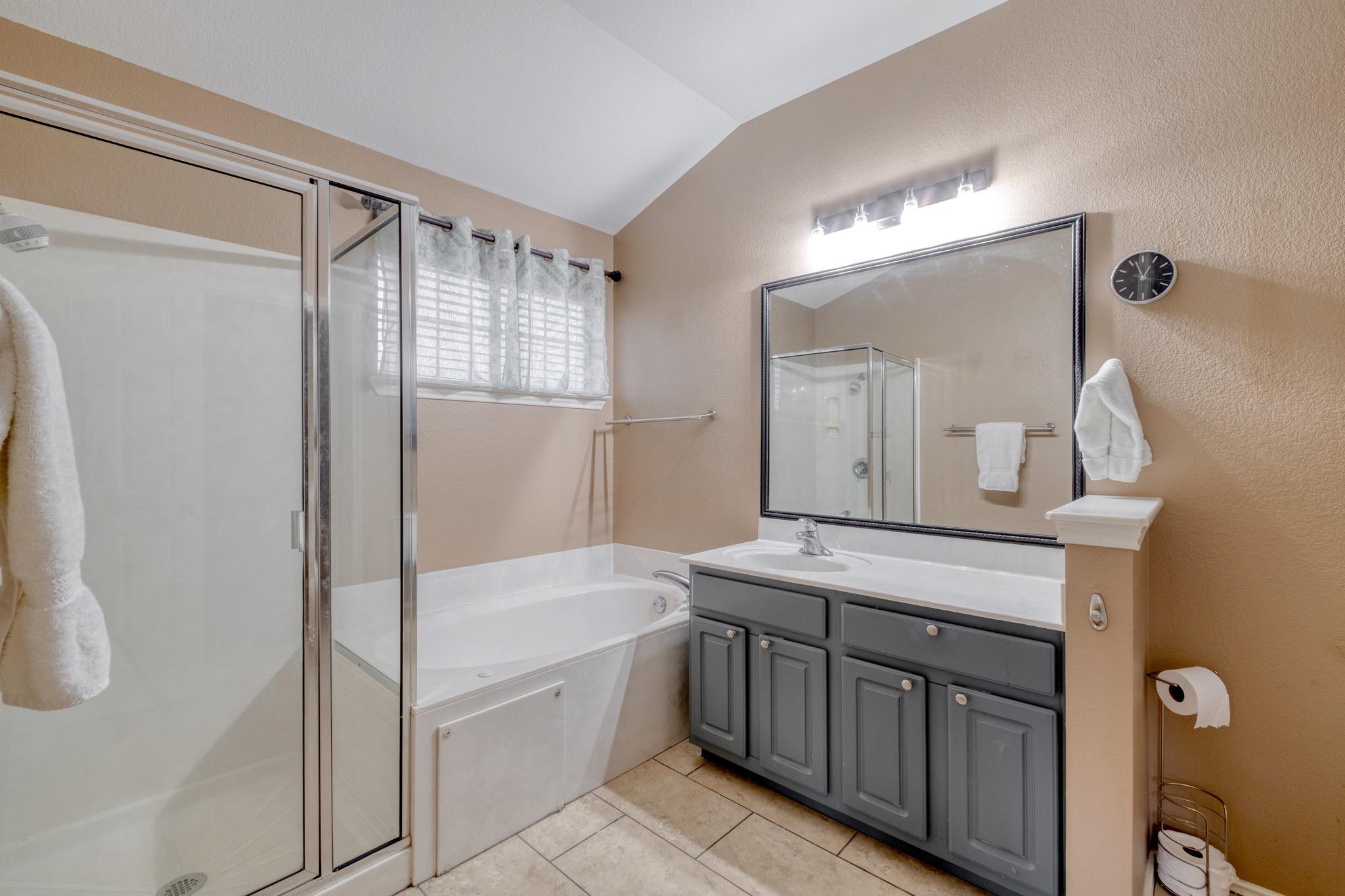 16100 S Great Oaks Dr # 901, Round Rock, TX 78681