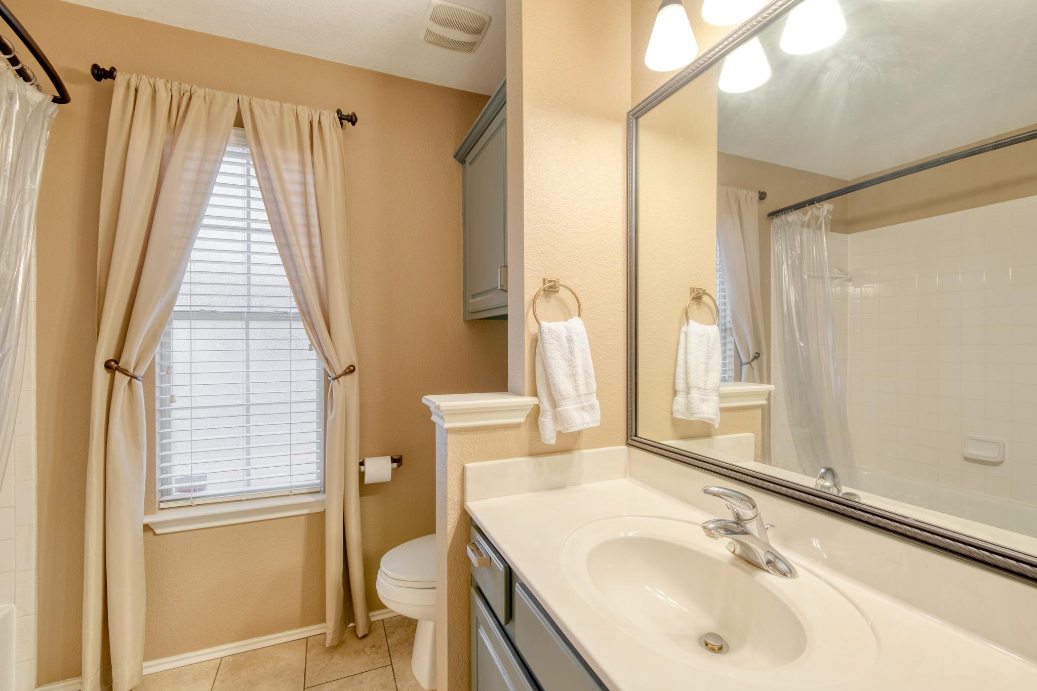 16100 S Great Oaks Dr # 901, Round Rock, TX 78681