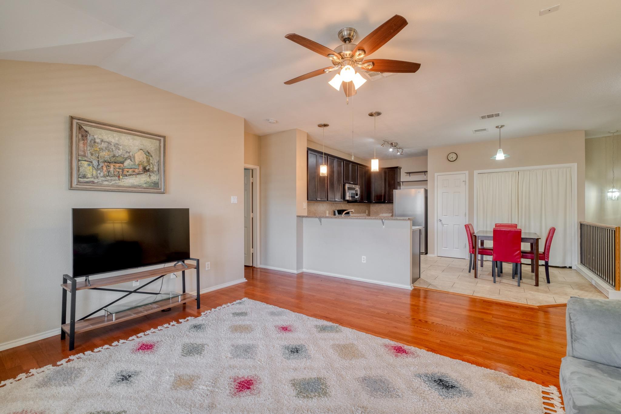 16100 S Great Oaks Dr # 901, Round Rock, TX 78681