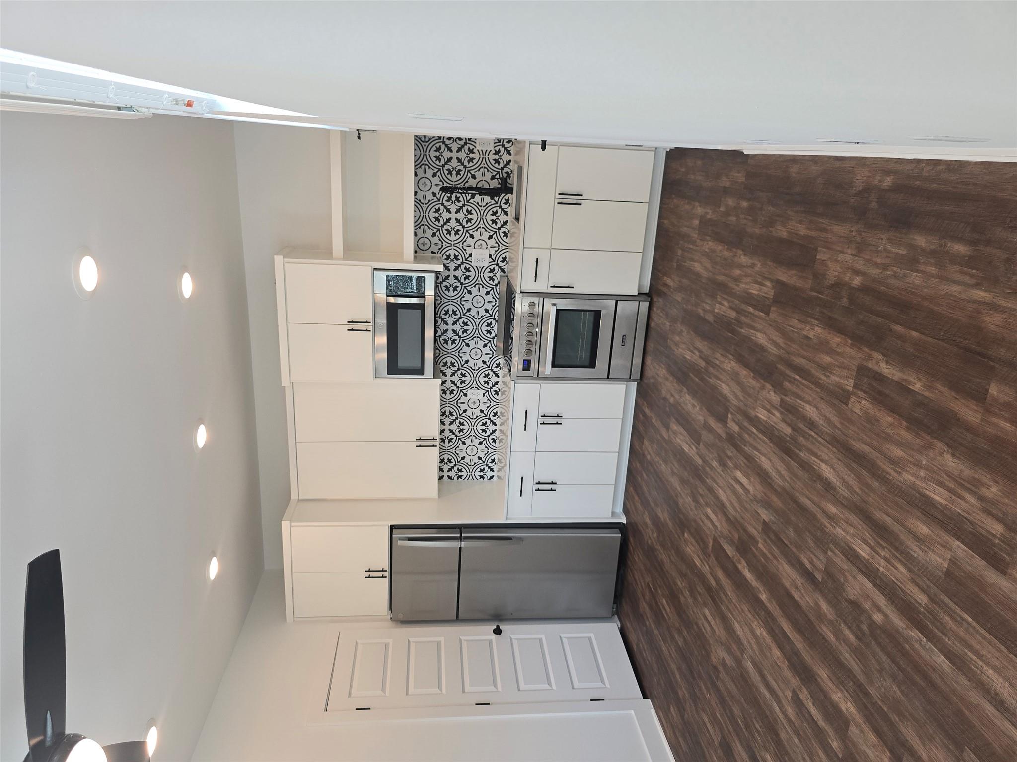 7601 Carver Ave # 2, Austin, TX 78752
