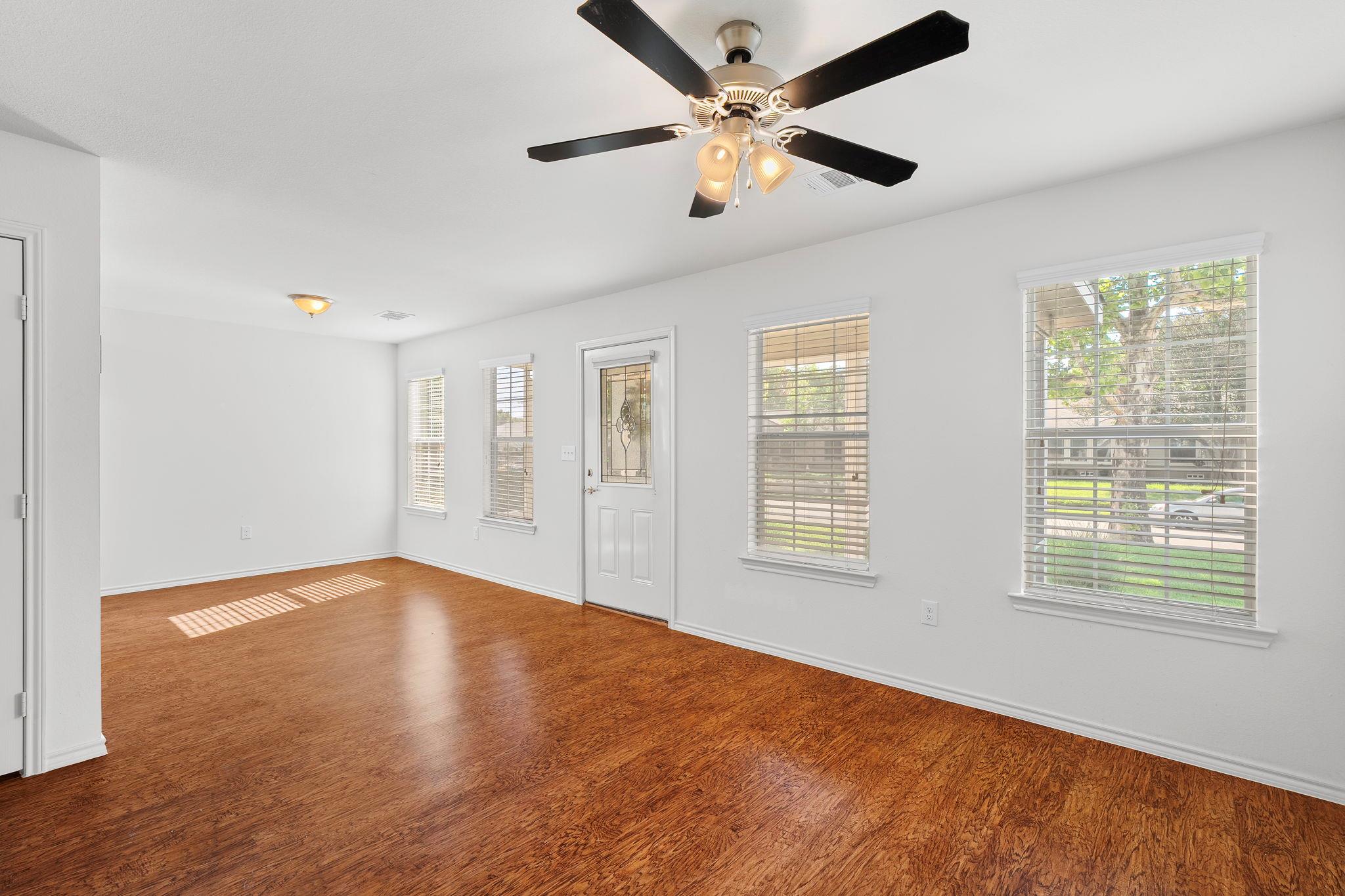 510 Neil St, Belton, TX 76513
