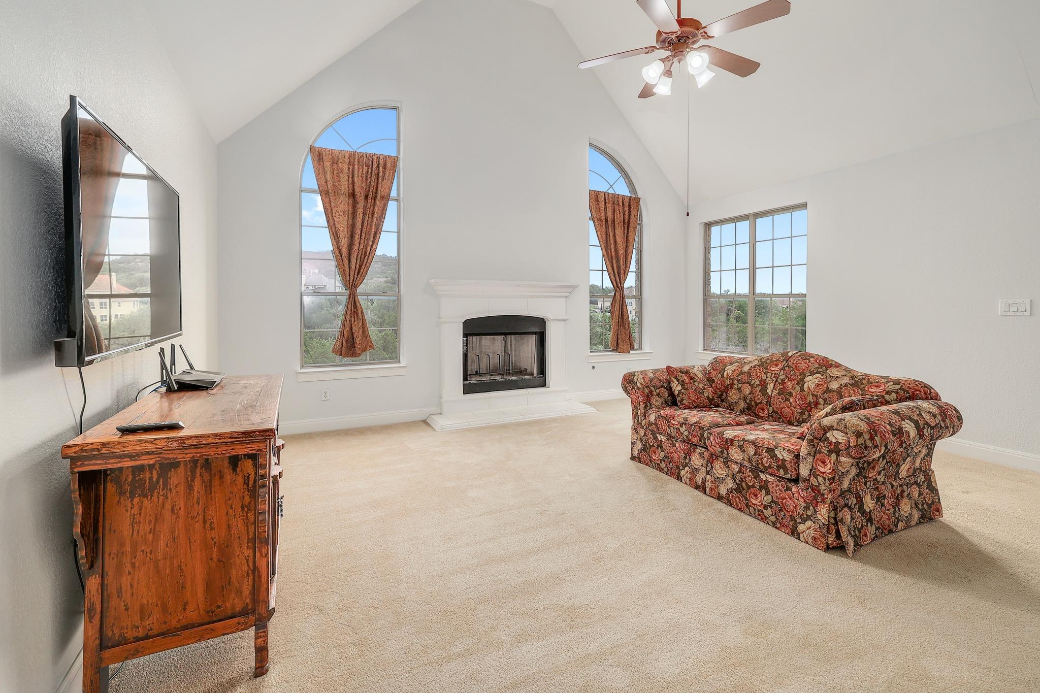 Lakeway, TX 78738