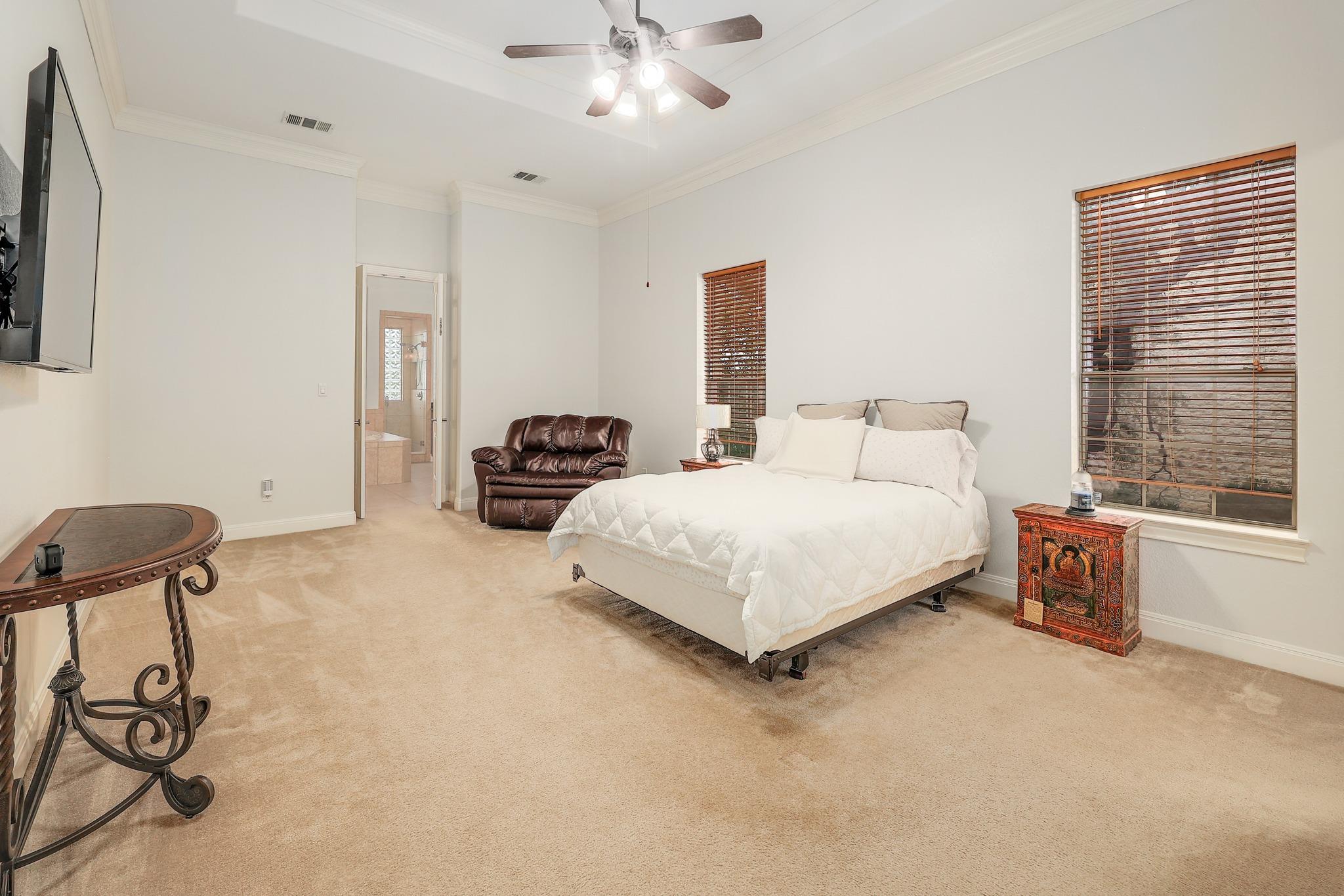 Lakeway, TX 78738
