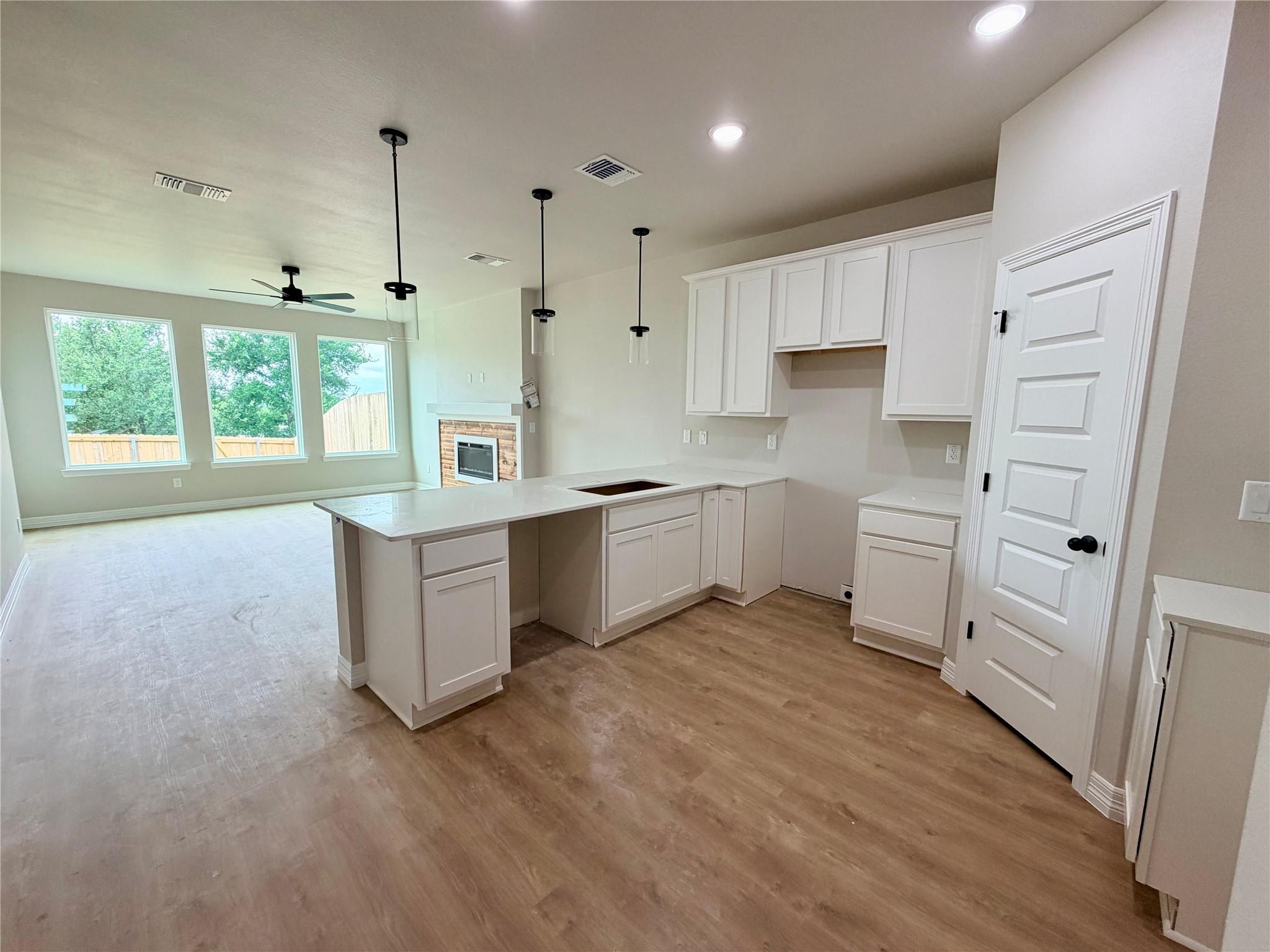 1309 Lone Pine Way, Killeen, TX 76543
