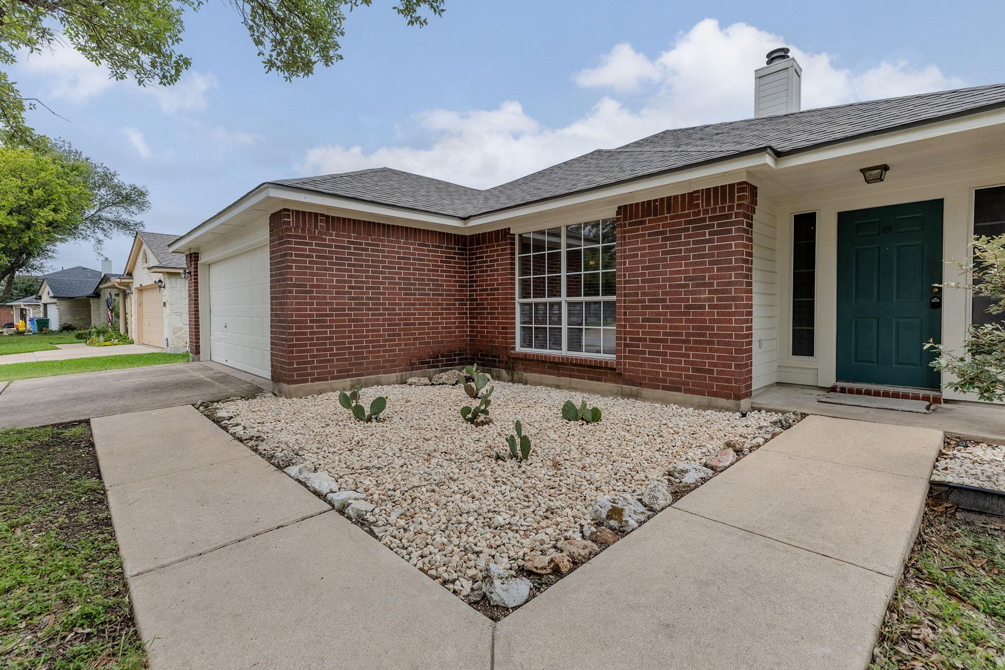 15725 CADOZ Dr, Austin, TX 78728