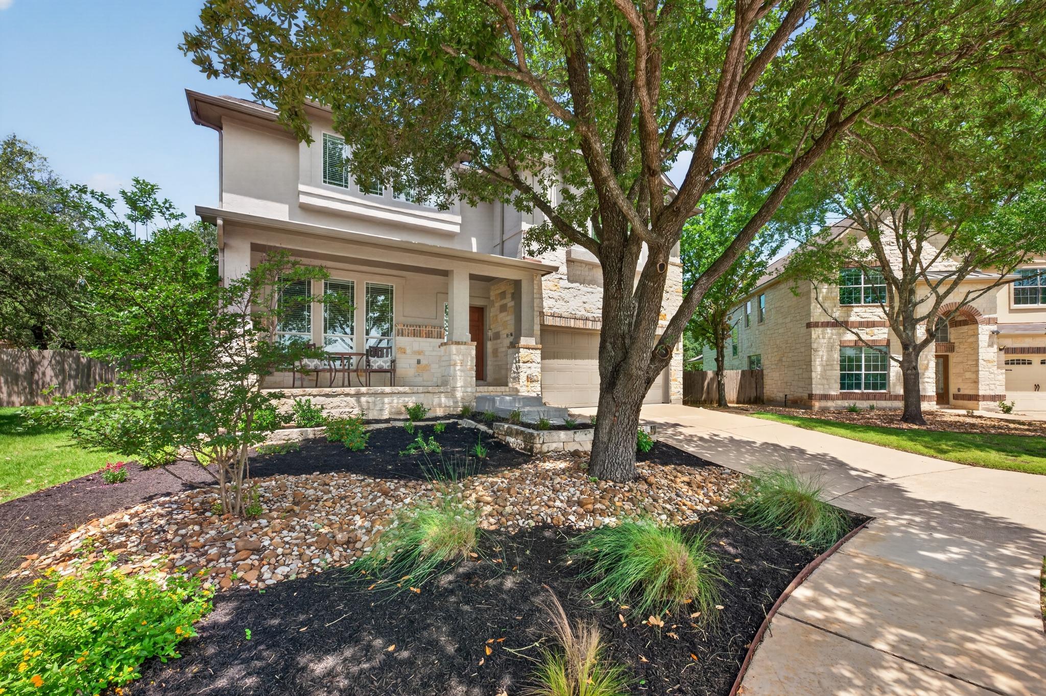 8025 Levata Dr, Austin, TX 78739