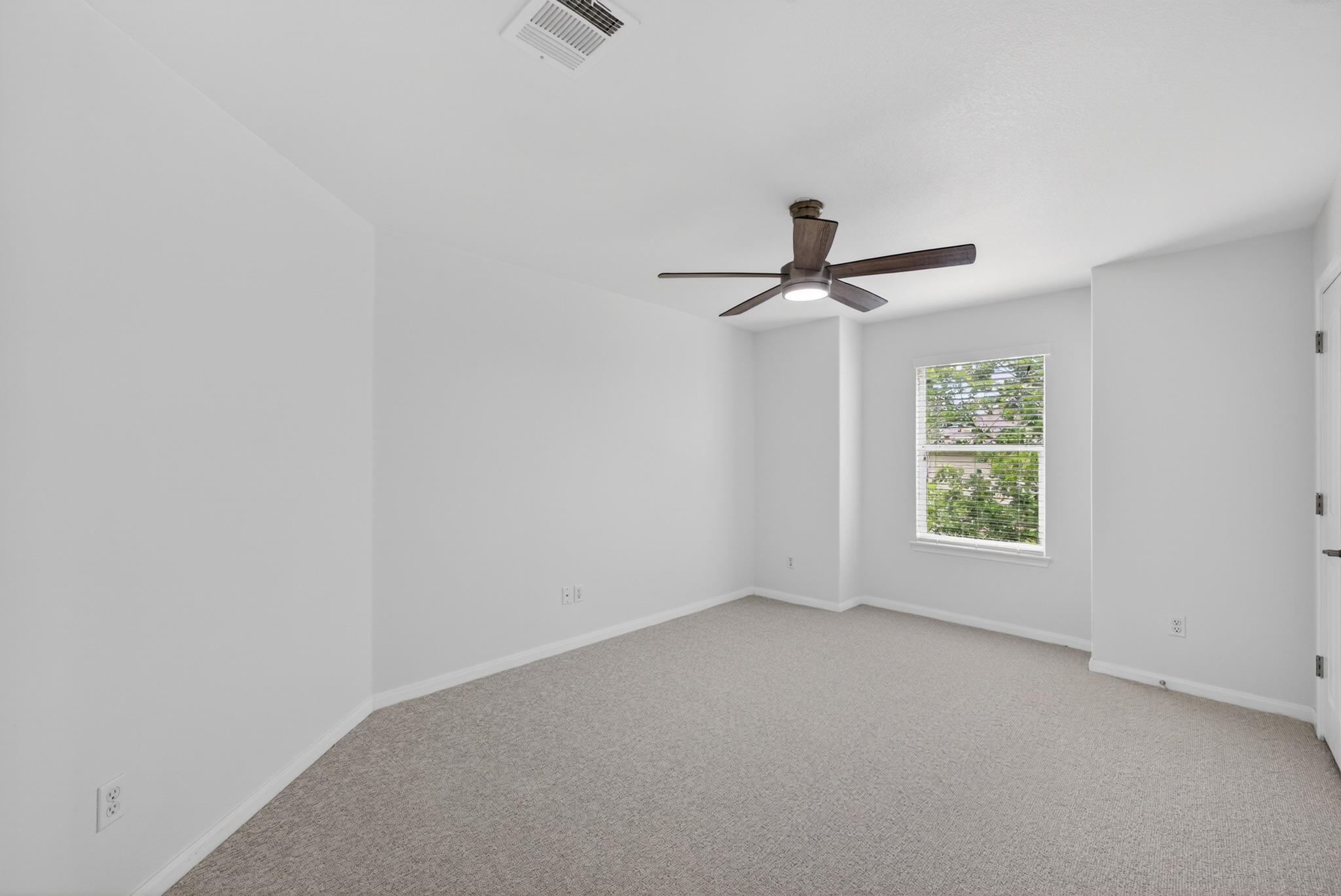 8025 Levata Dr, Austin, TX 78739