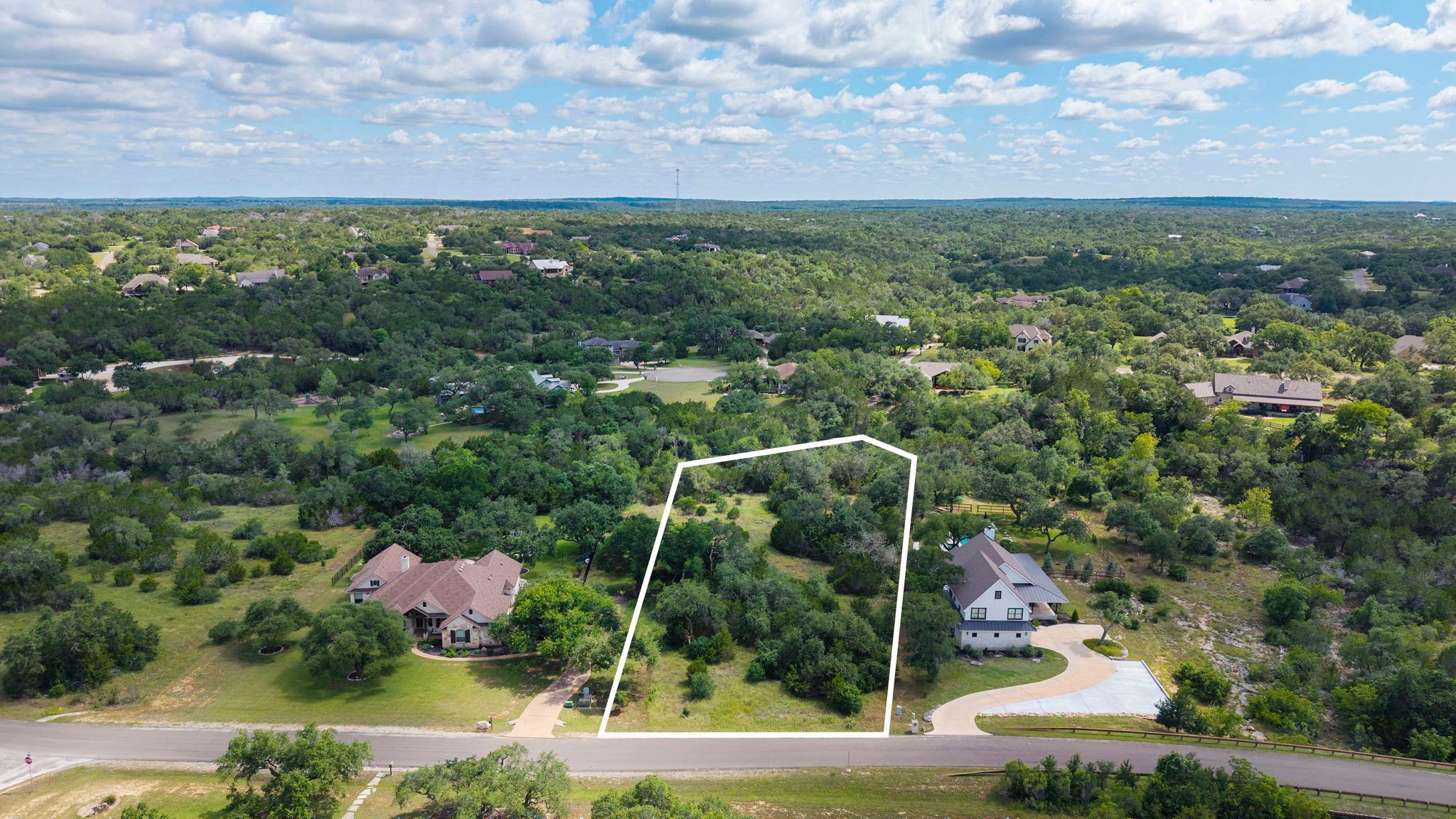 609 Yorks Xing, Driftwood, TX 78619